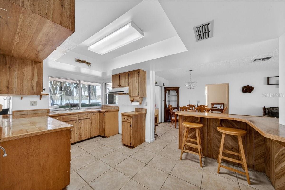 Image 19 of 39 For 189 Autumn Avenue