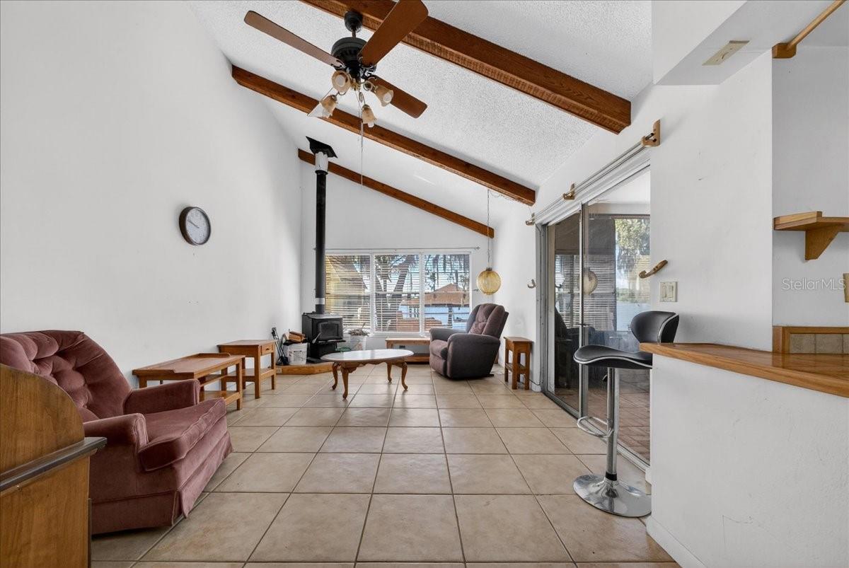 Image 22 of 39 For 189 Autumn Avenue