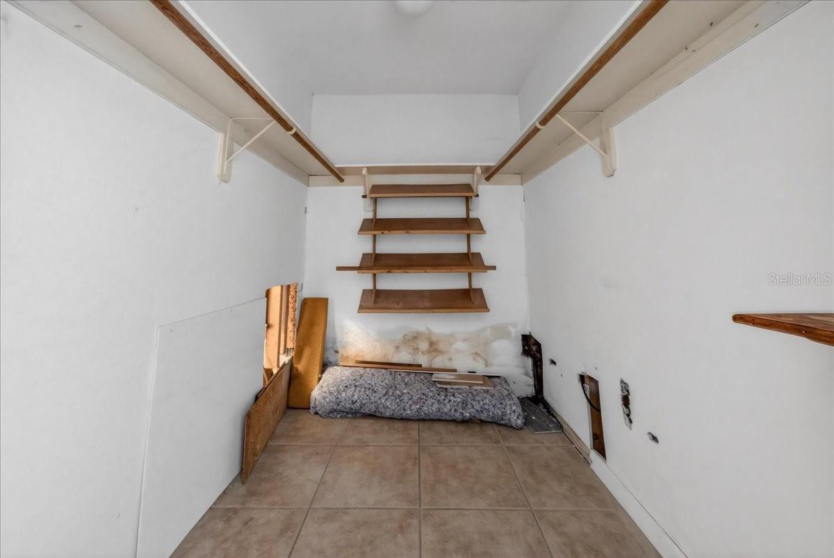 Image 26 of 39 For 189 Autumn Avenue