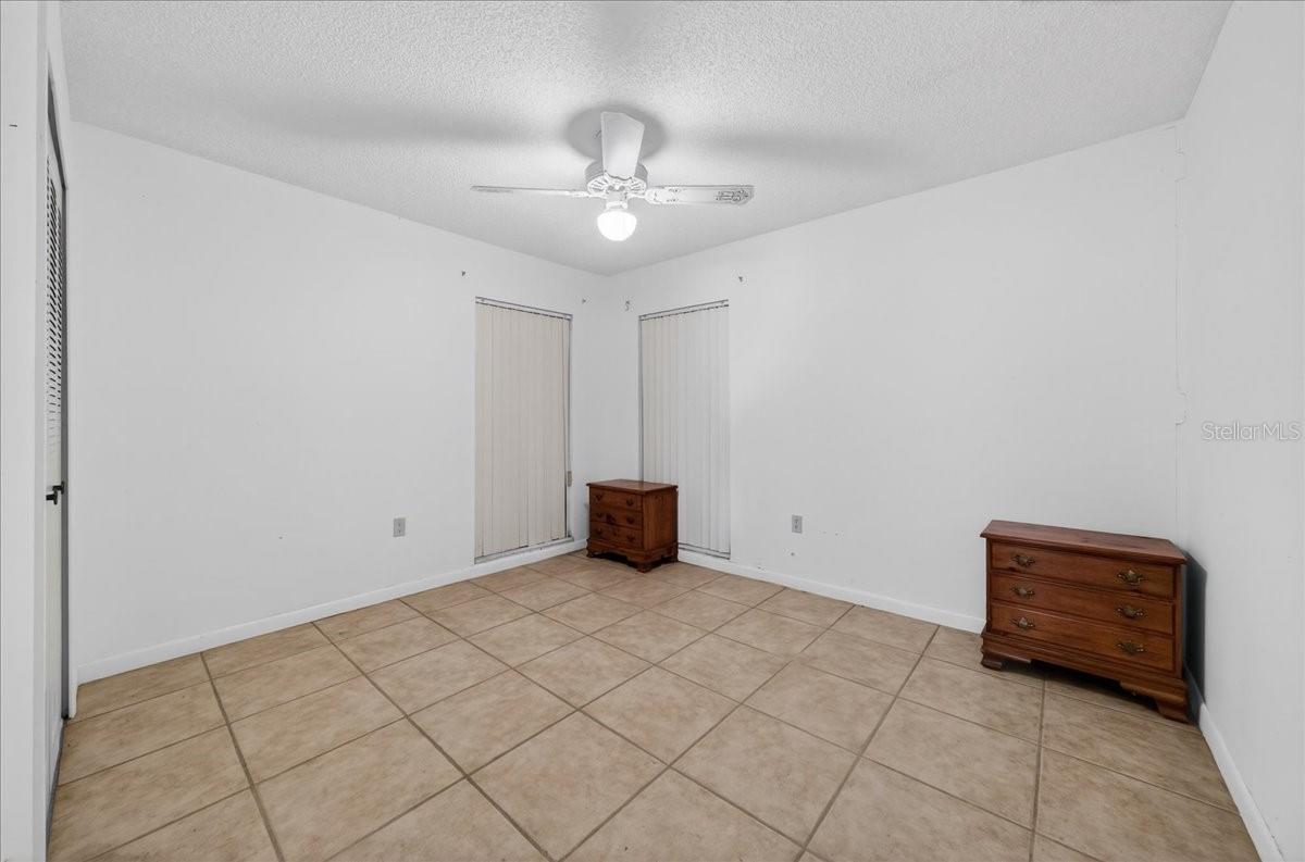 Image 28 of 39 For 189 Autumn Avenue