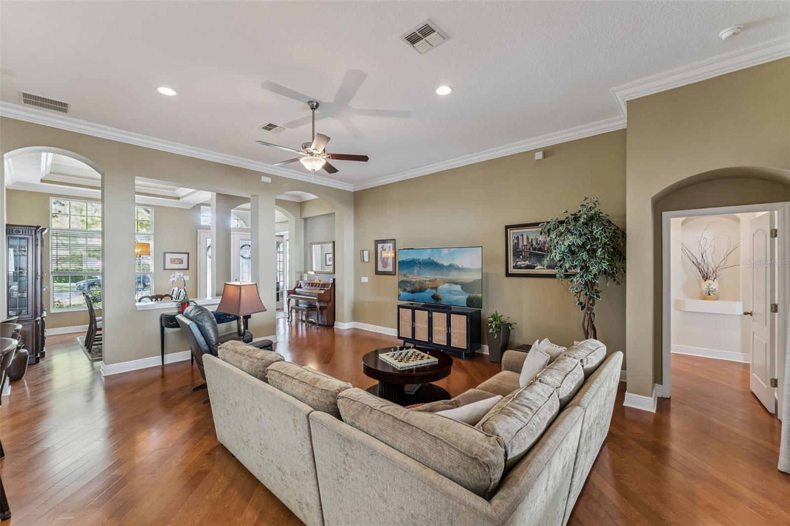 Image 10 of 47 For 2460 Cedar Knoll Drive