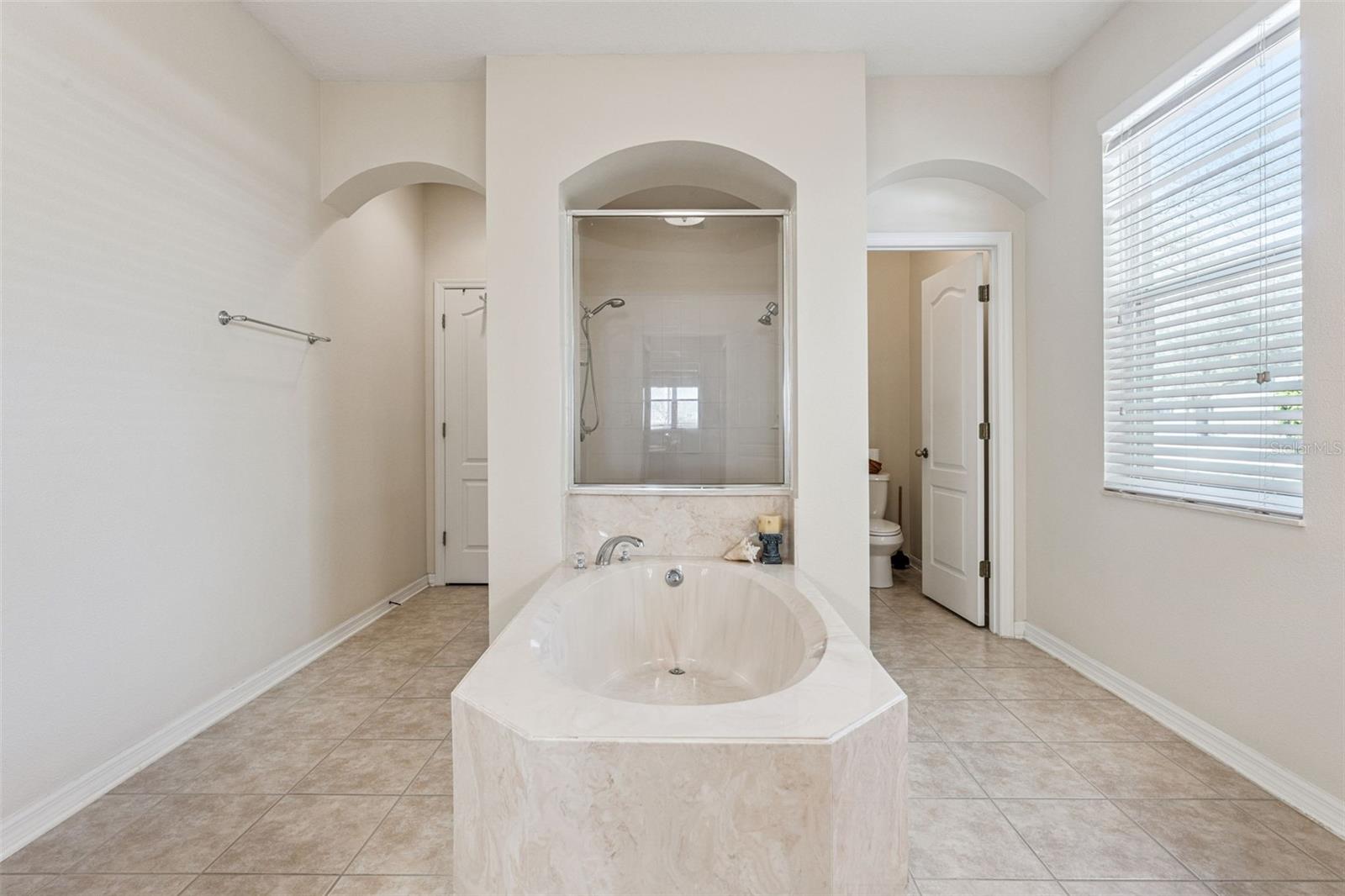 Image 26 of 47 For 2460 Cedar Knoll Drive