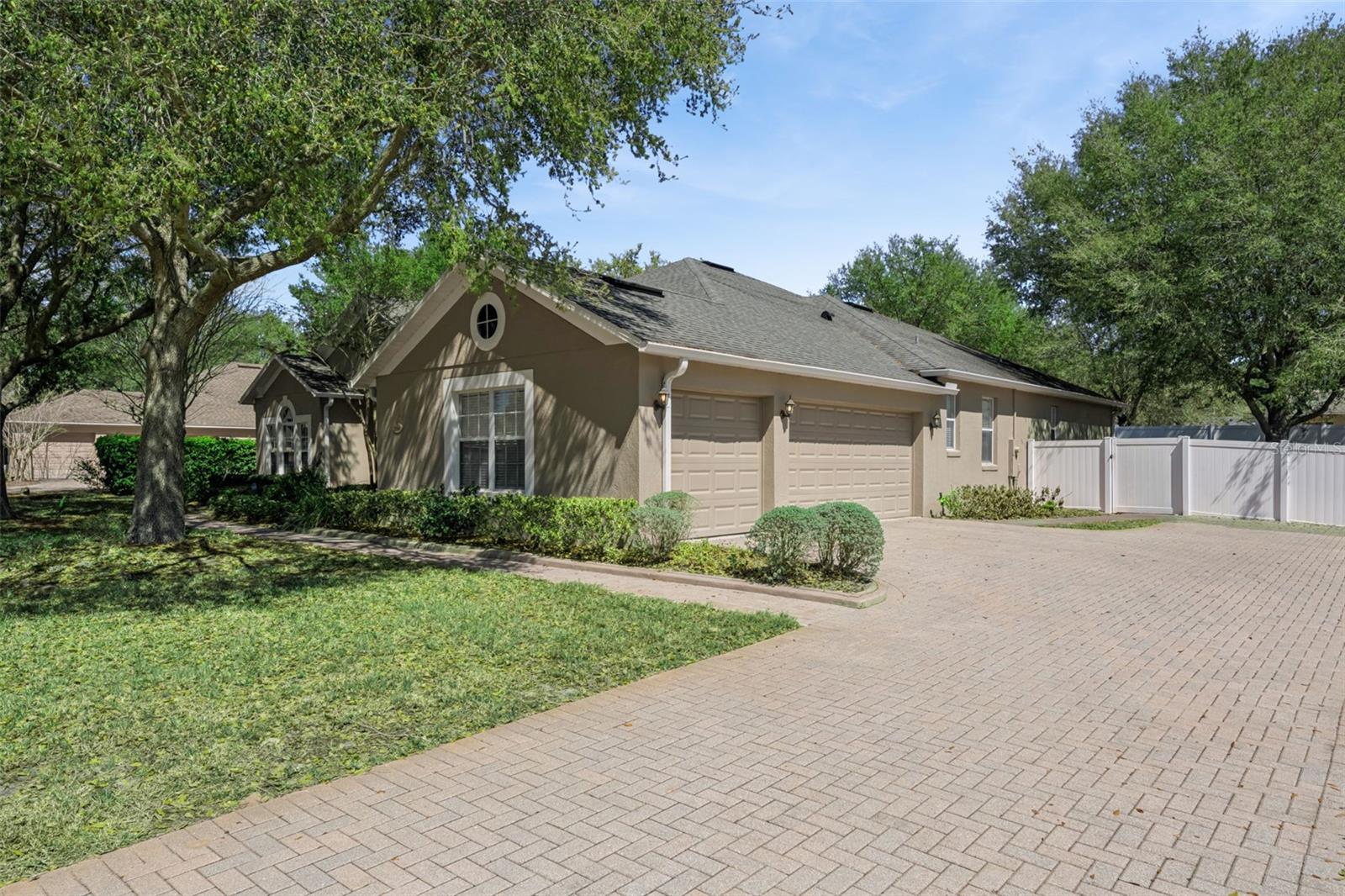 Image 7 of 47 For 2460 Cedar Knoll Drive