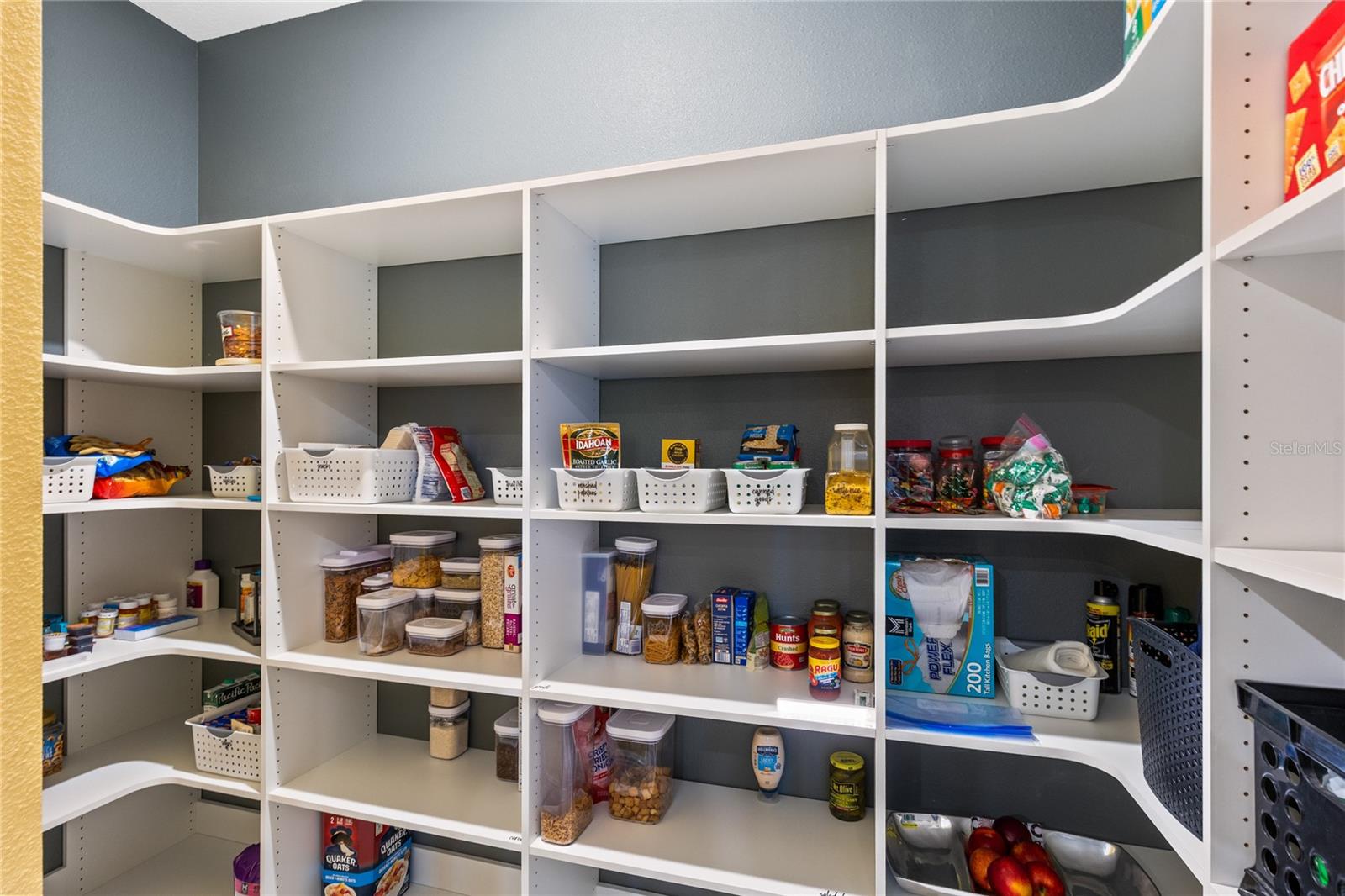 Image 15 of 44 For 8322 Canetti Street