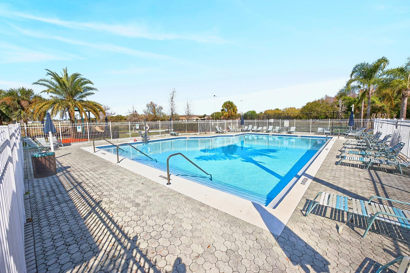 Image 22 of 28 For 3210 Queen Alexandria Drive