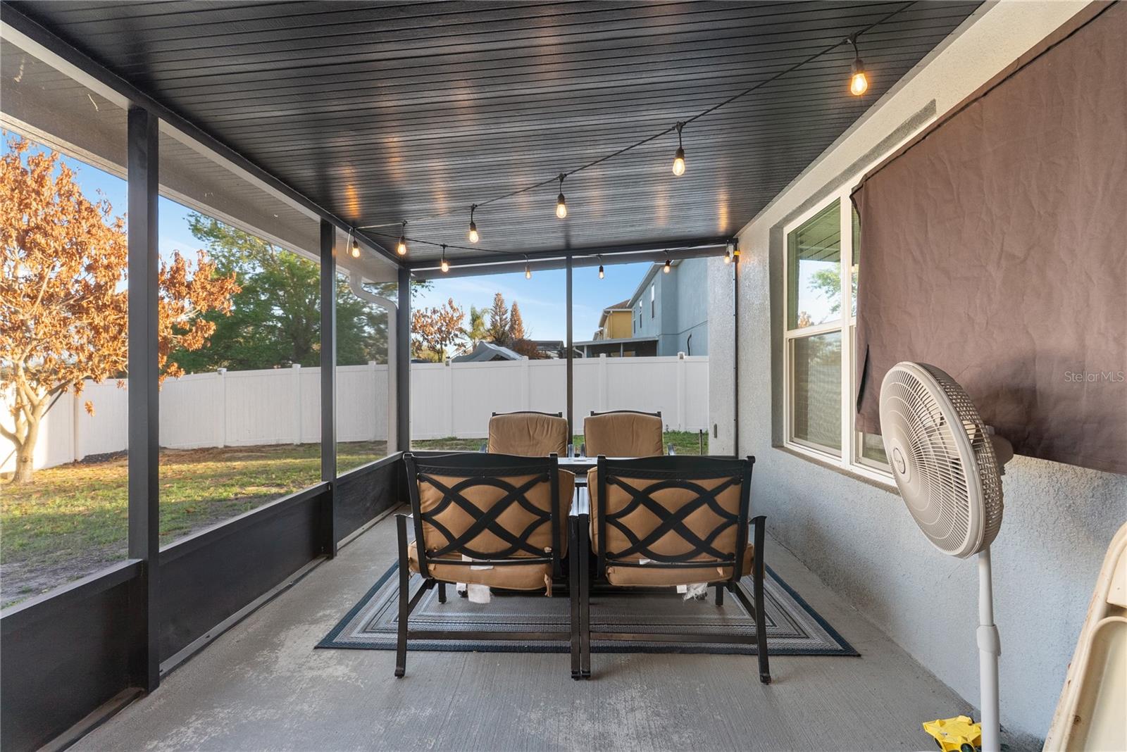 Listing photo id 30 for 3233 White Blossom Lane