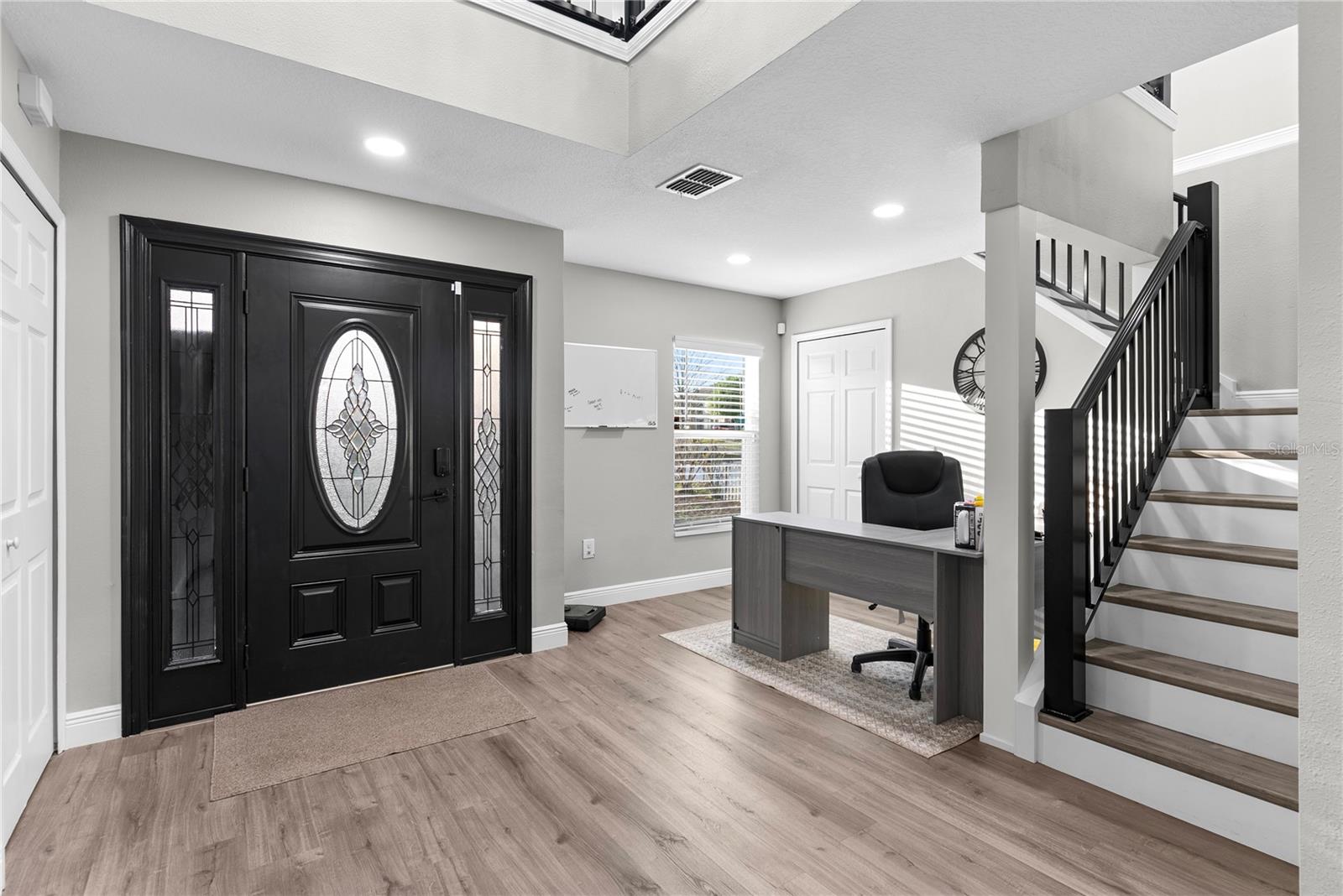 Listing photo id 2 for 3233 White Blossom Lane