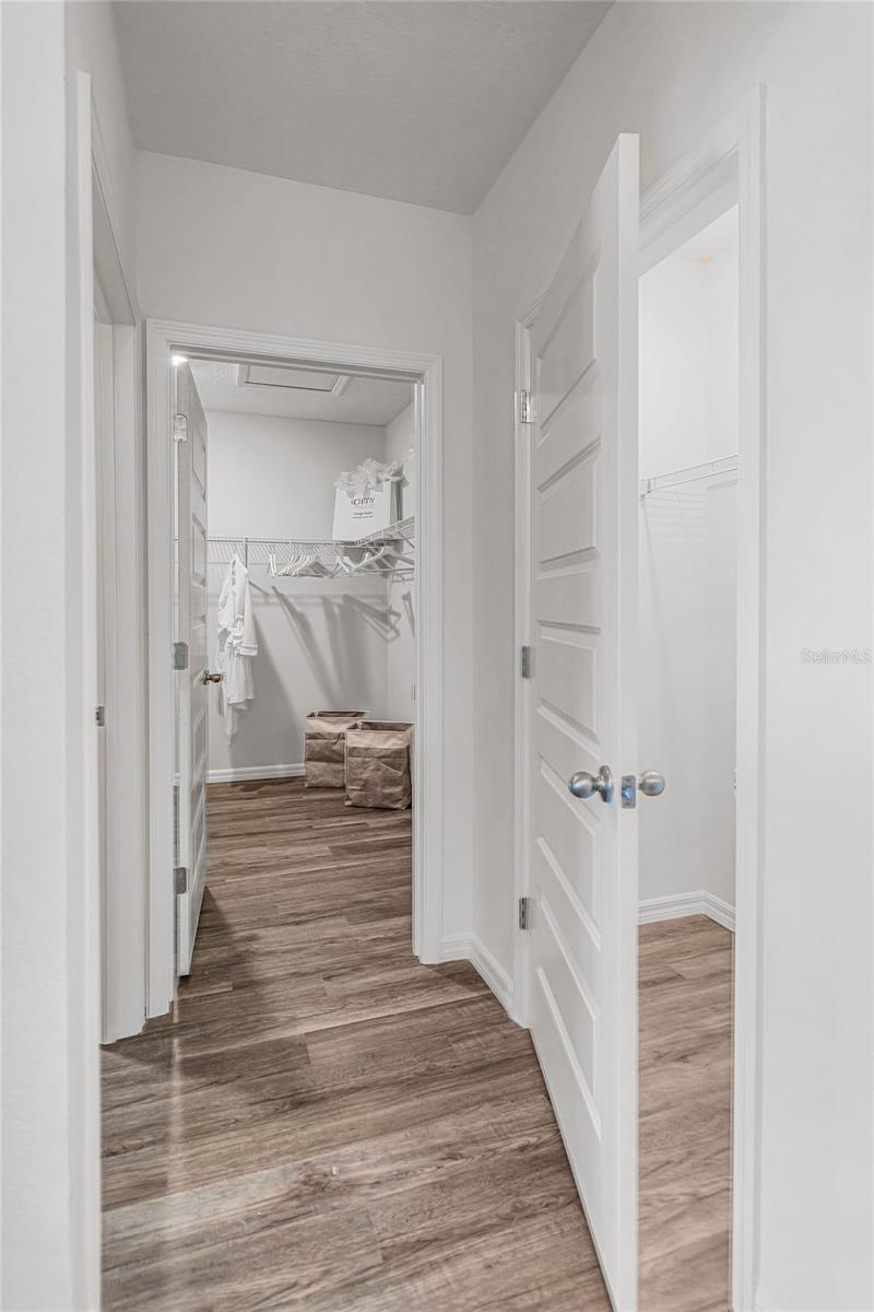 Image 21 of 35 For 3098 Viceroy Court