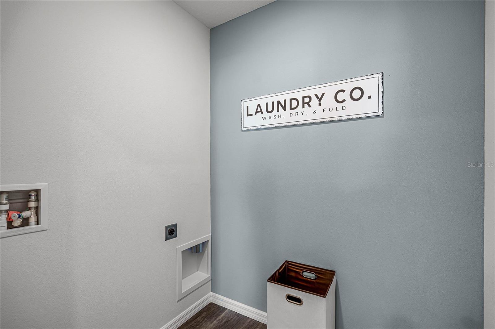 Image 24 of 35 For 3098 Viceroy Court