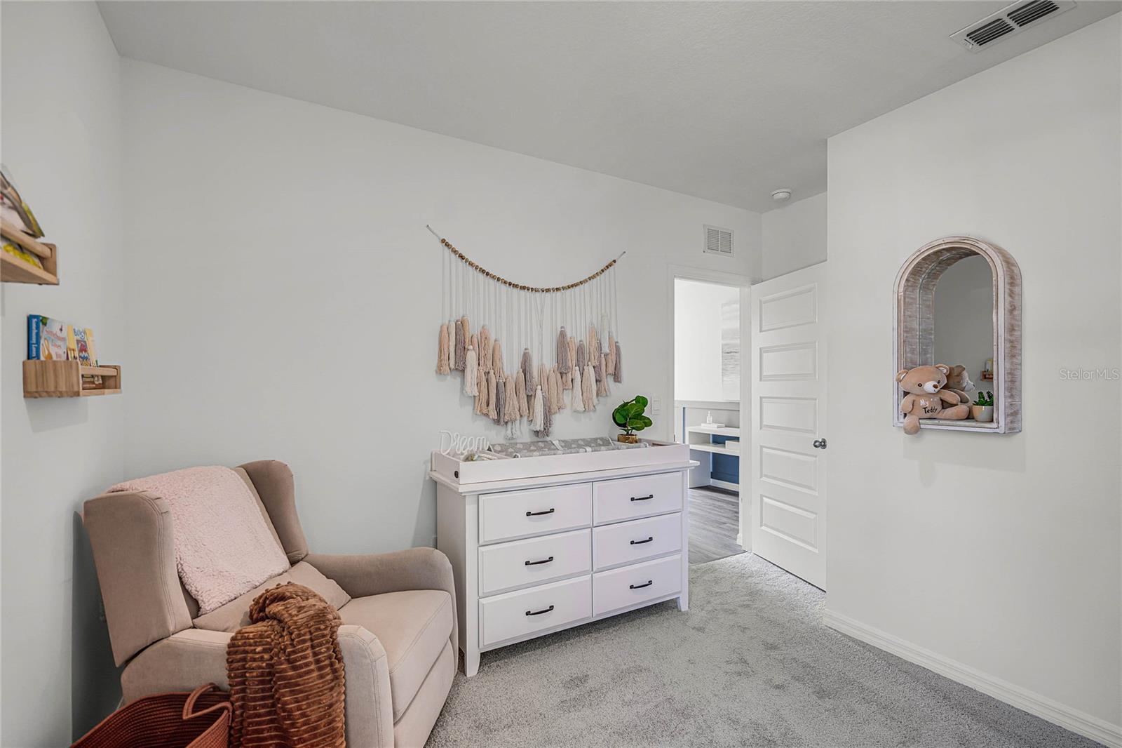 Image 32 of 35 For 3098 Viceroy Court