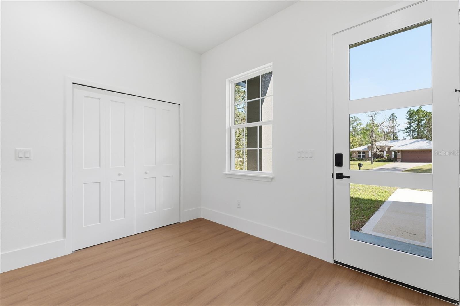 Image 14 of 31 For 3321 Babcock Place