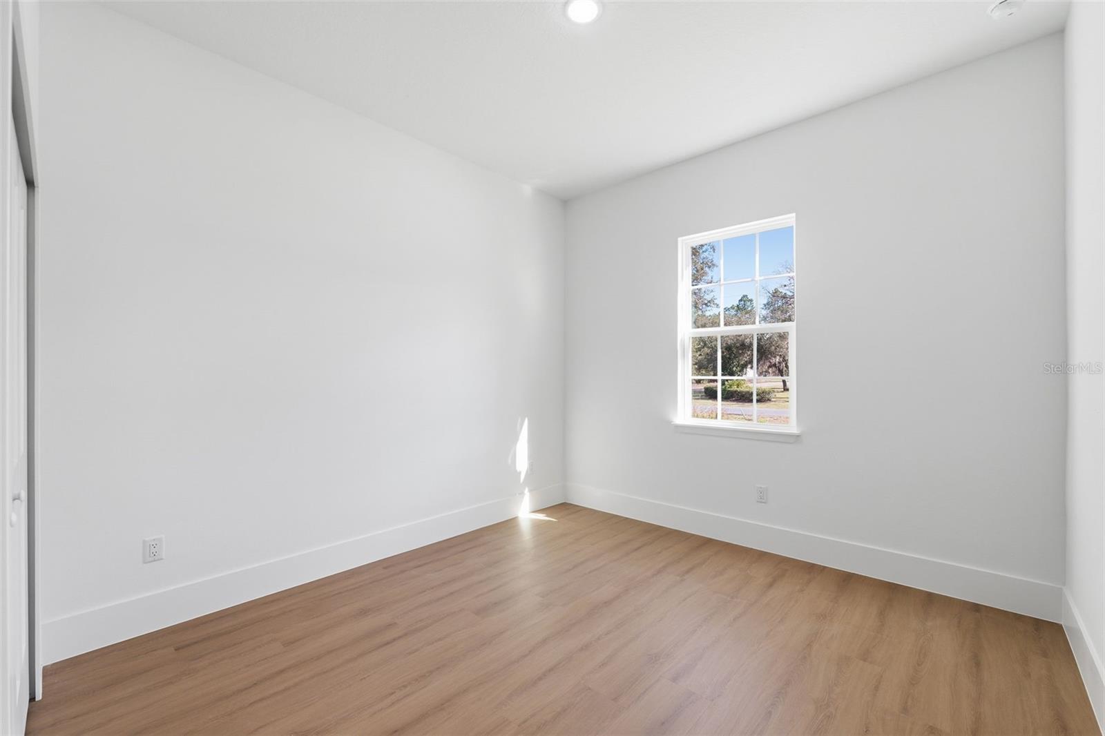 Image 20 of 31 For 3321 Babcock Place