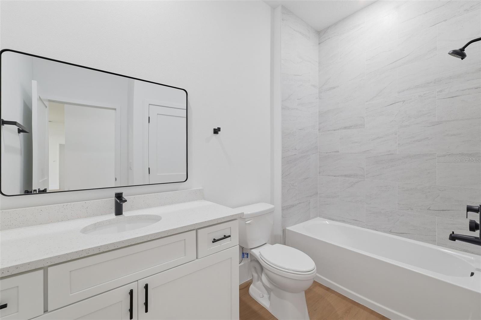 Image 23 of 31 For 3321 Babcock Place