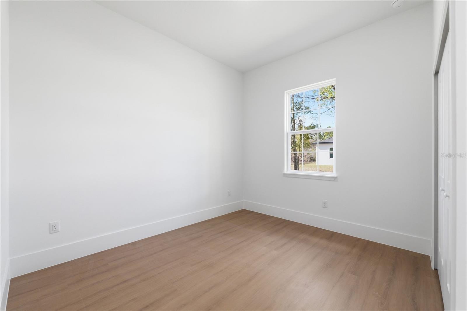 Image 24 of 31 For 3321 Babcock Place