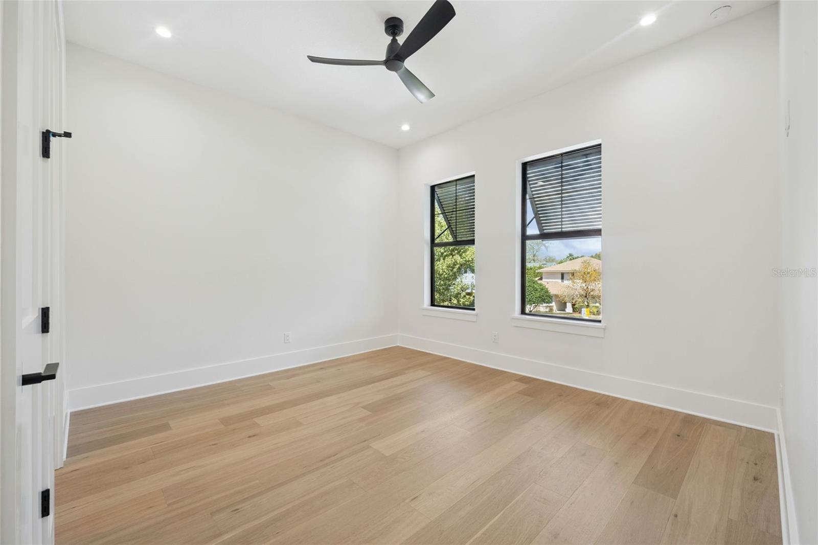 Image 52 of 66 For 1782 Pine Avenue