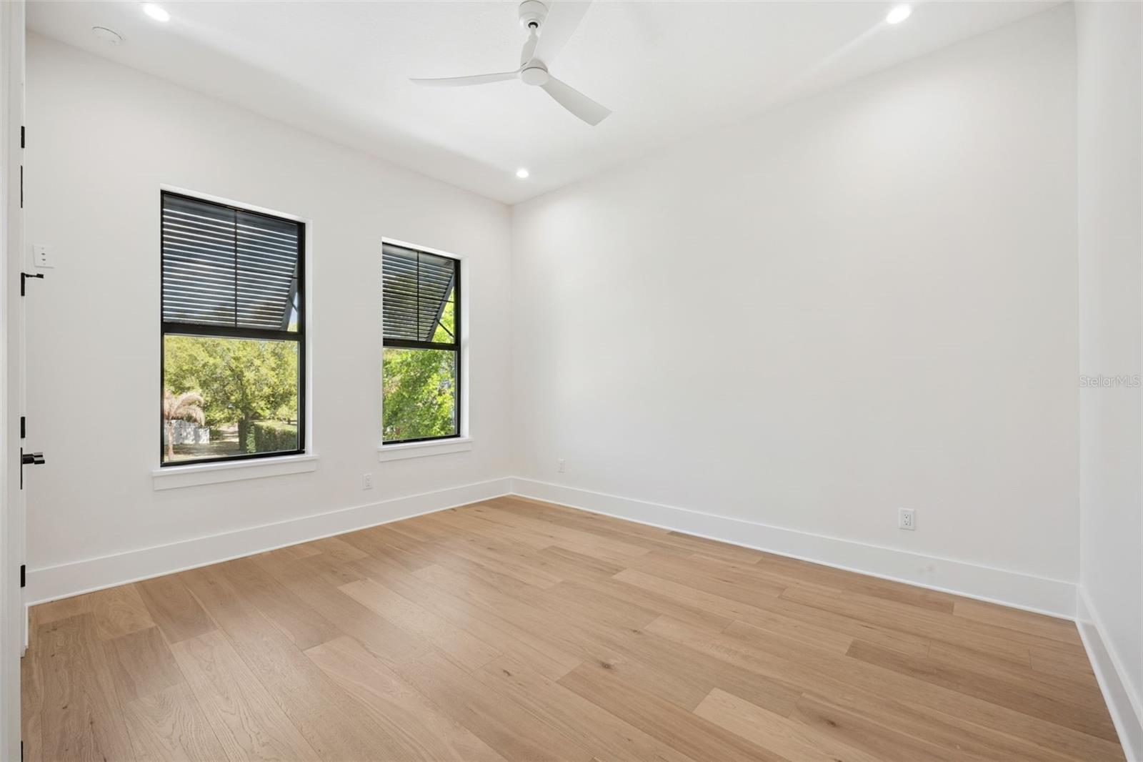 Image 56 of 66 For 1782 Pine Avenue