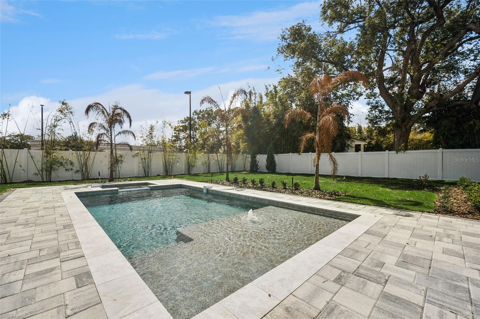 Image 61 of 66 For 1782 Pine Avenue