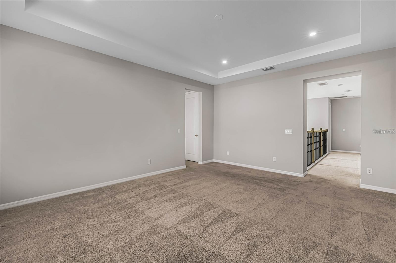 Image 42 of 70 For 1218 Hillcrest View Loop