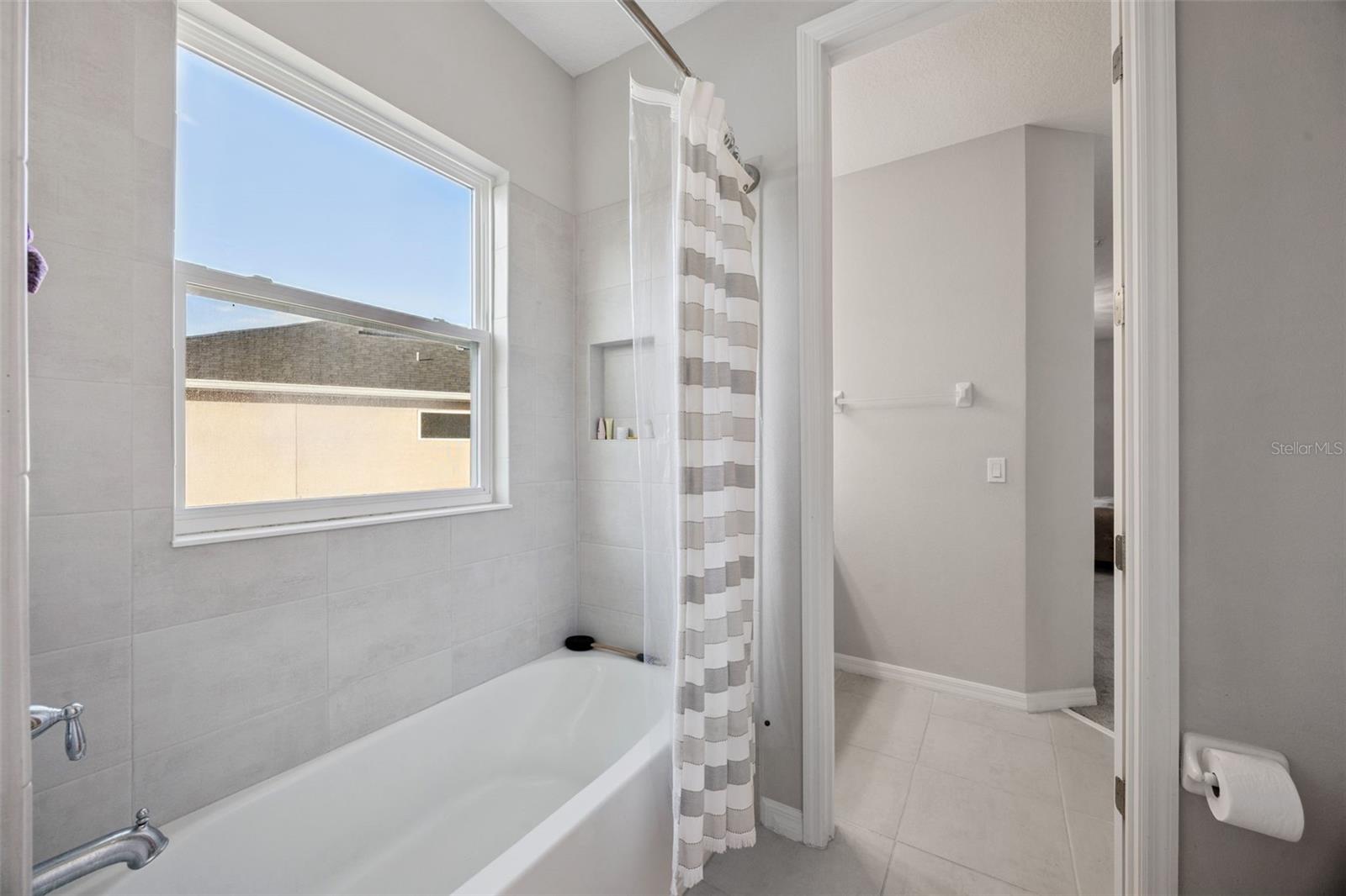 Image 50 of 70 For 1218 Hillcrest View Loop