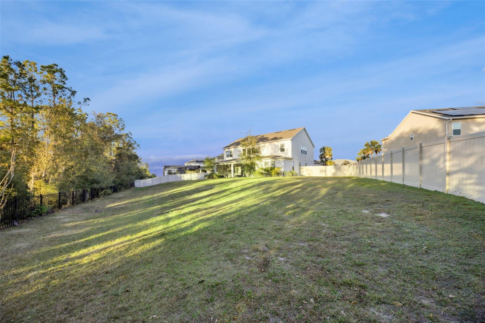 Image 61 of 70 For 1218 Hillcrest View Loop