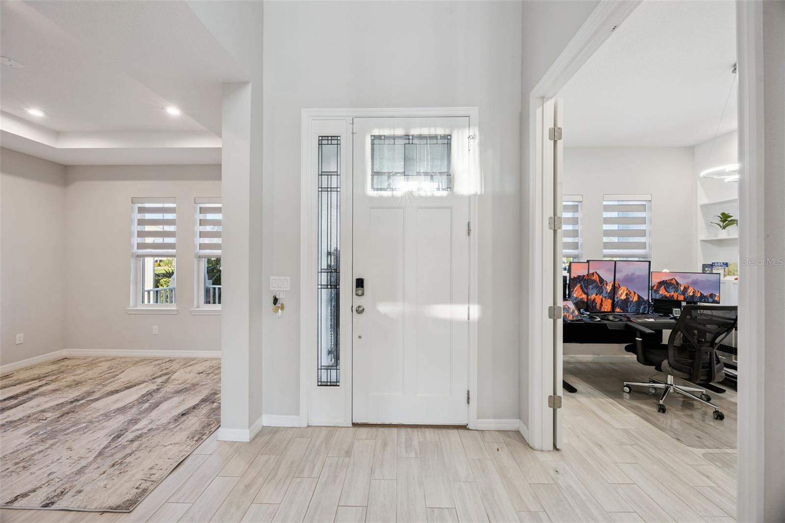 Image 9 of 70 For 1218 Hillcrest View Loop