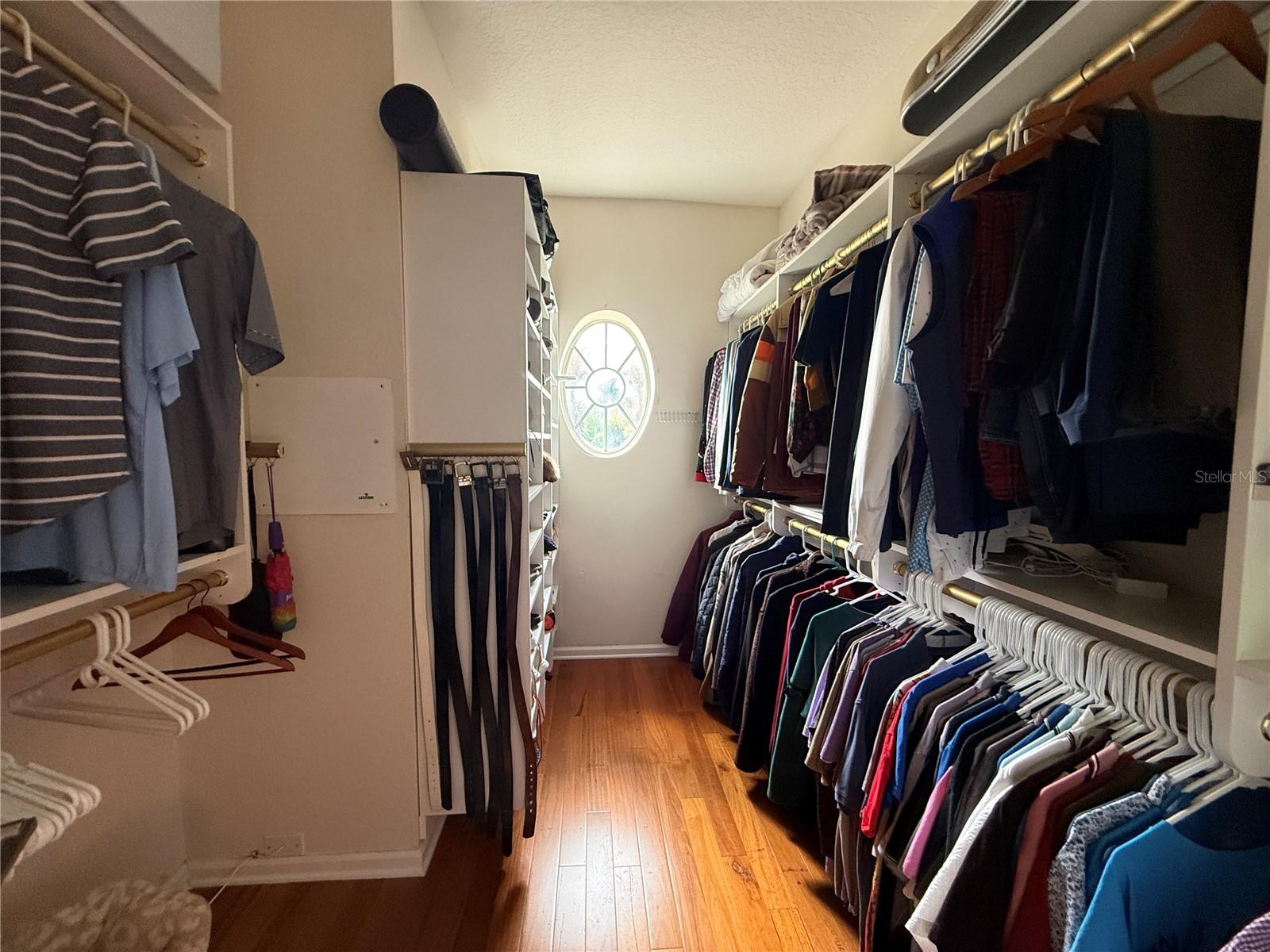 Image 16 of 54 For 3154 Hanging Moss Circle