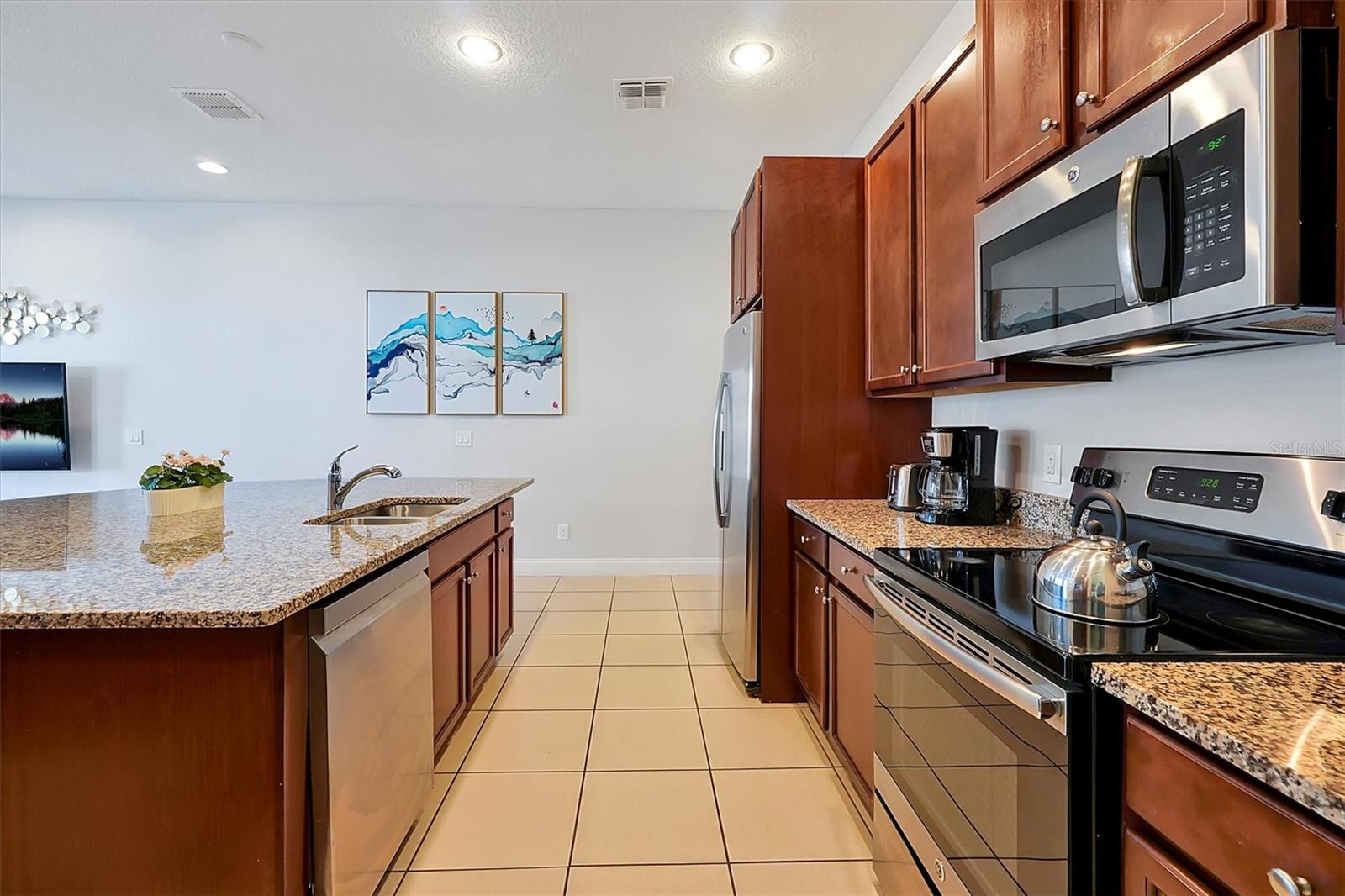 Image 12 of 77 For 297 Captiva Drive