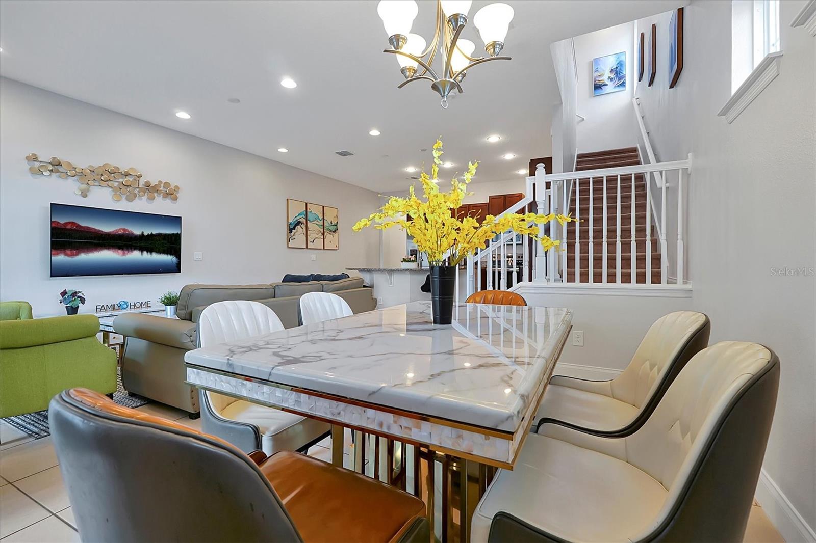 Image 8 of 77 For 297 Captiva Drive