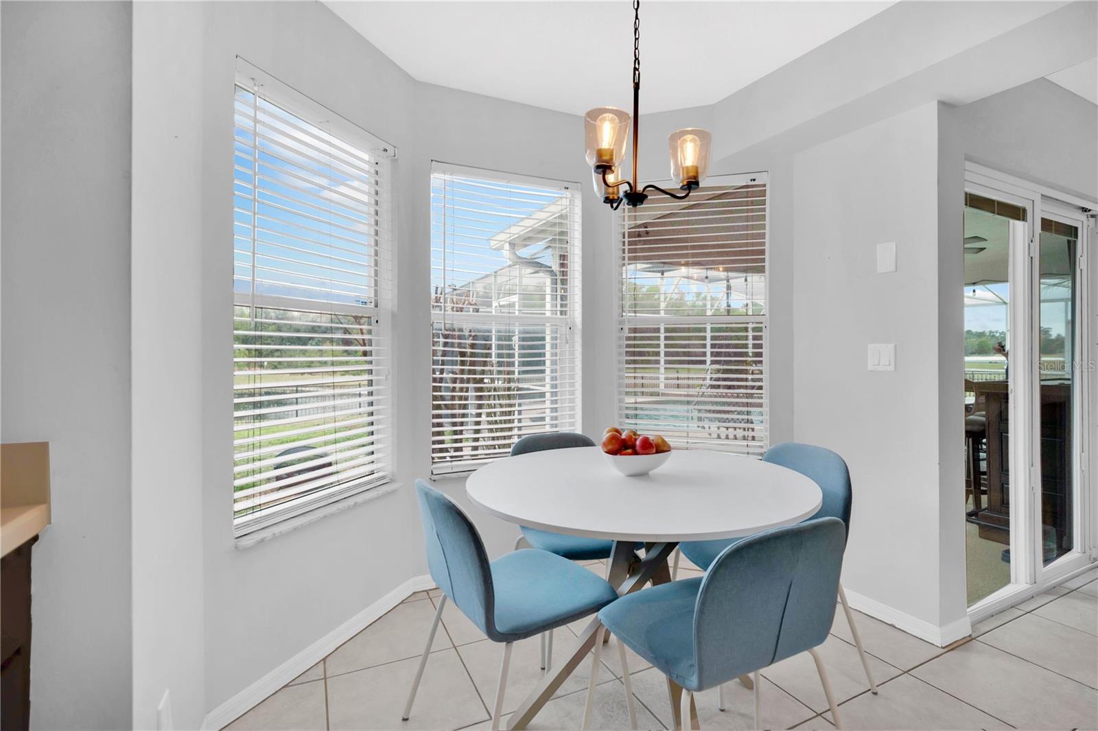 Image 9 of 42 For 638 Appleton Place