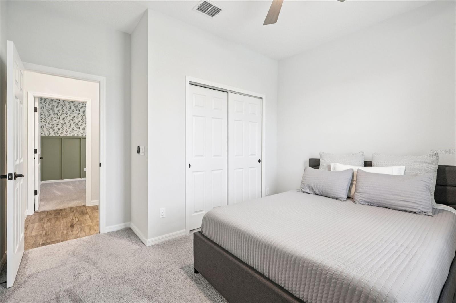 Image 24 of 29 For 3360 Curlew Avenue