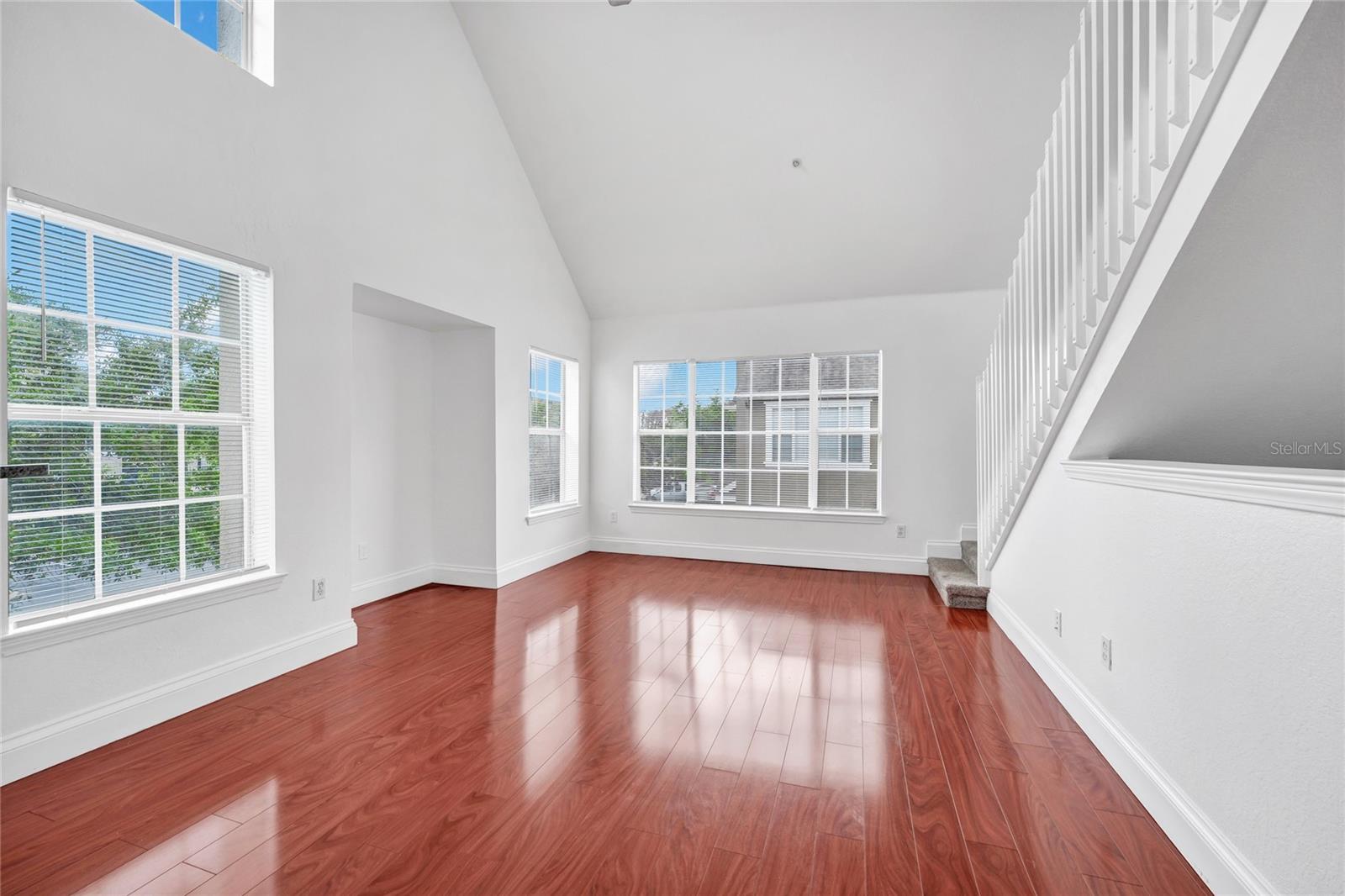 Image 24 of 44 For 9013 Lee Vista Boulevard 1910