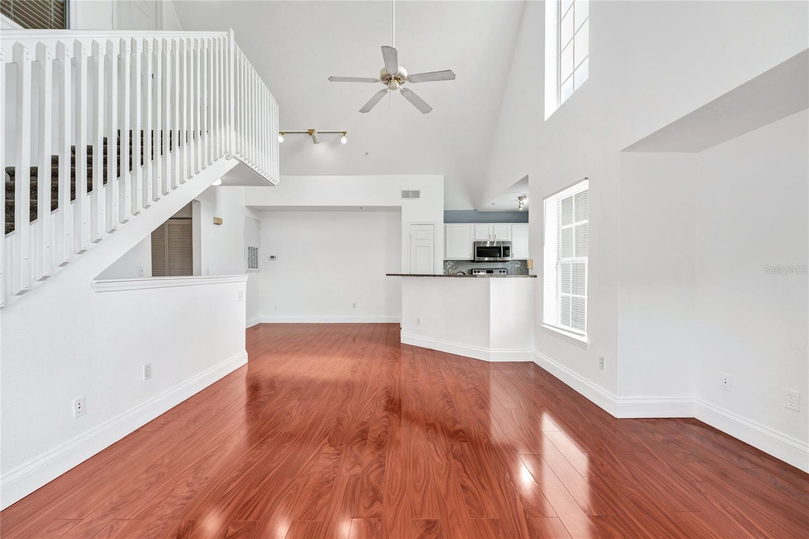 Image 29 of 44 For 9013 Lee Vista Boulevard 1910