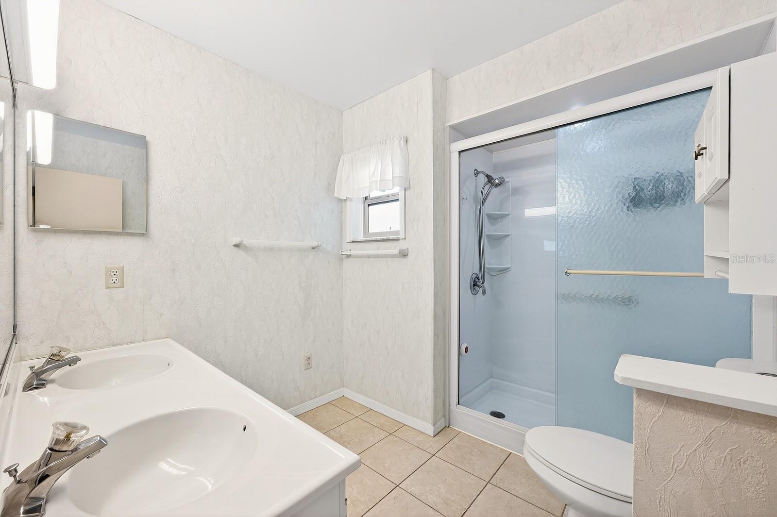 Image 17 of 45 For 1565 Ensenada Drive