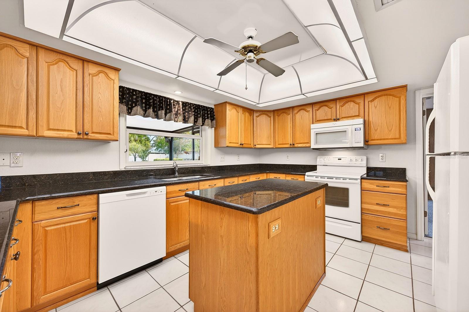 Image 9 of 45 For 1565 Ensenada Drive