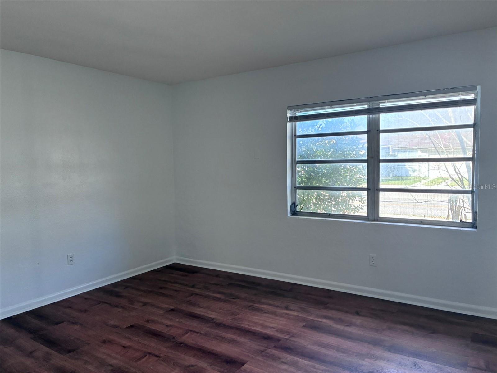 Image 6 of 18 For 2515 Formosa Avenue