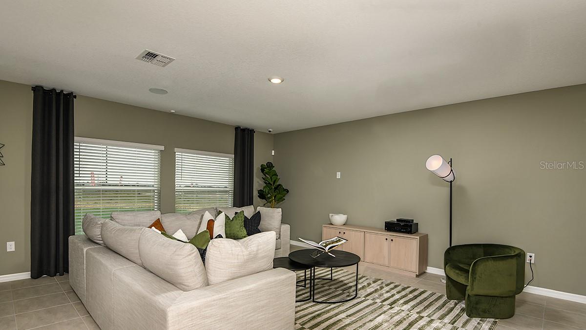 Image 11 of 26 For 355 Cornerstone Drive