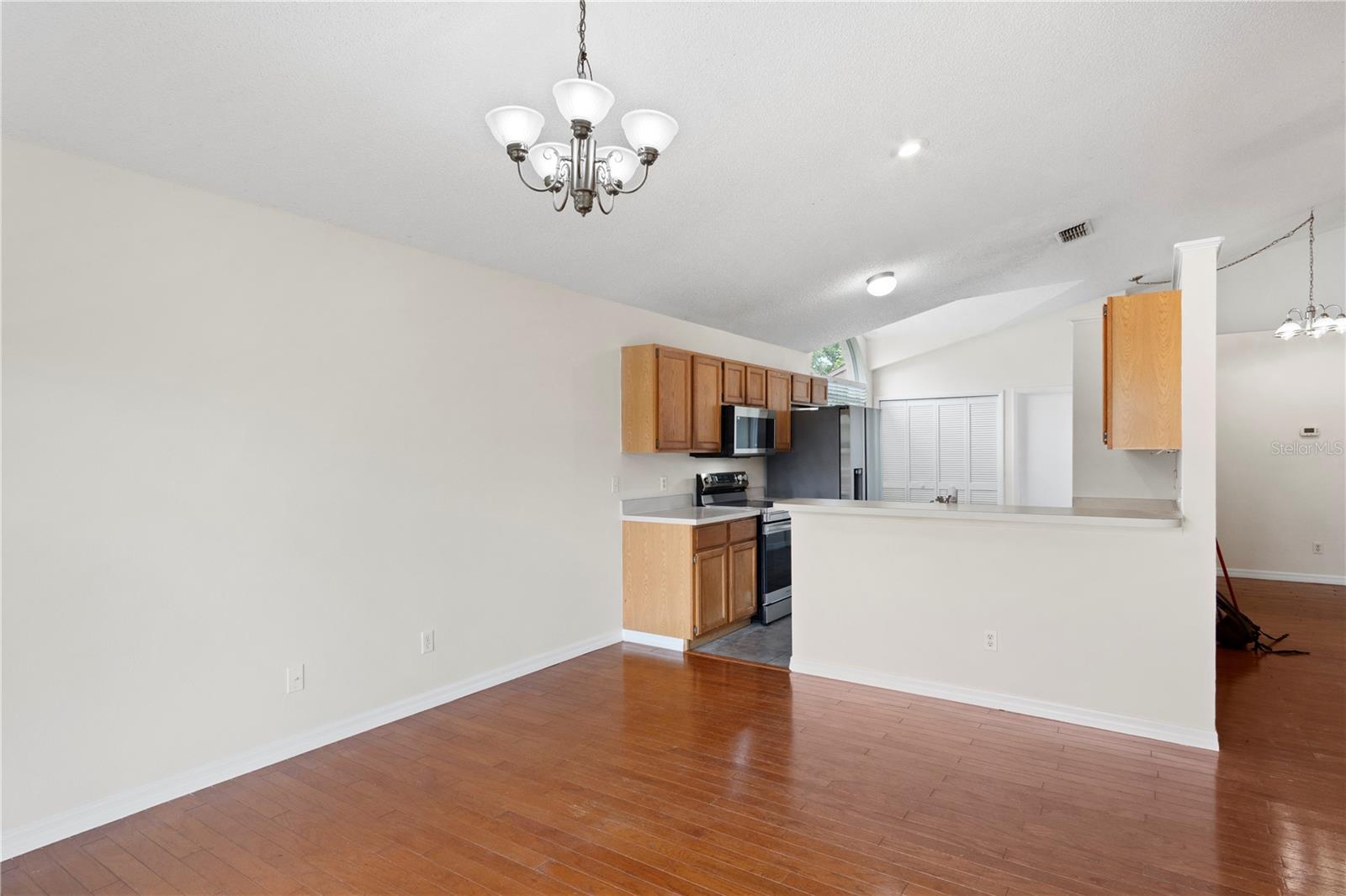 Image 34 of 35 For 1919 River Park Boulevard