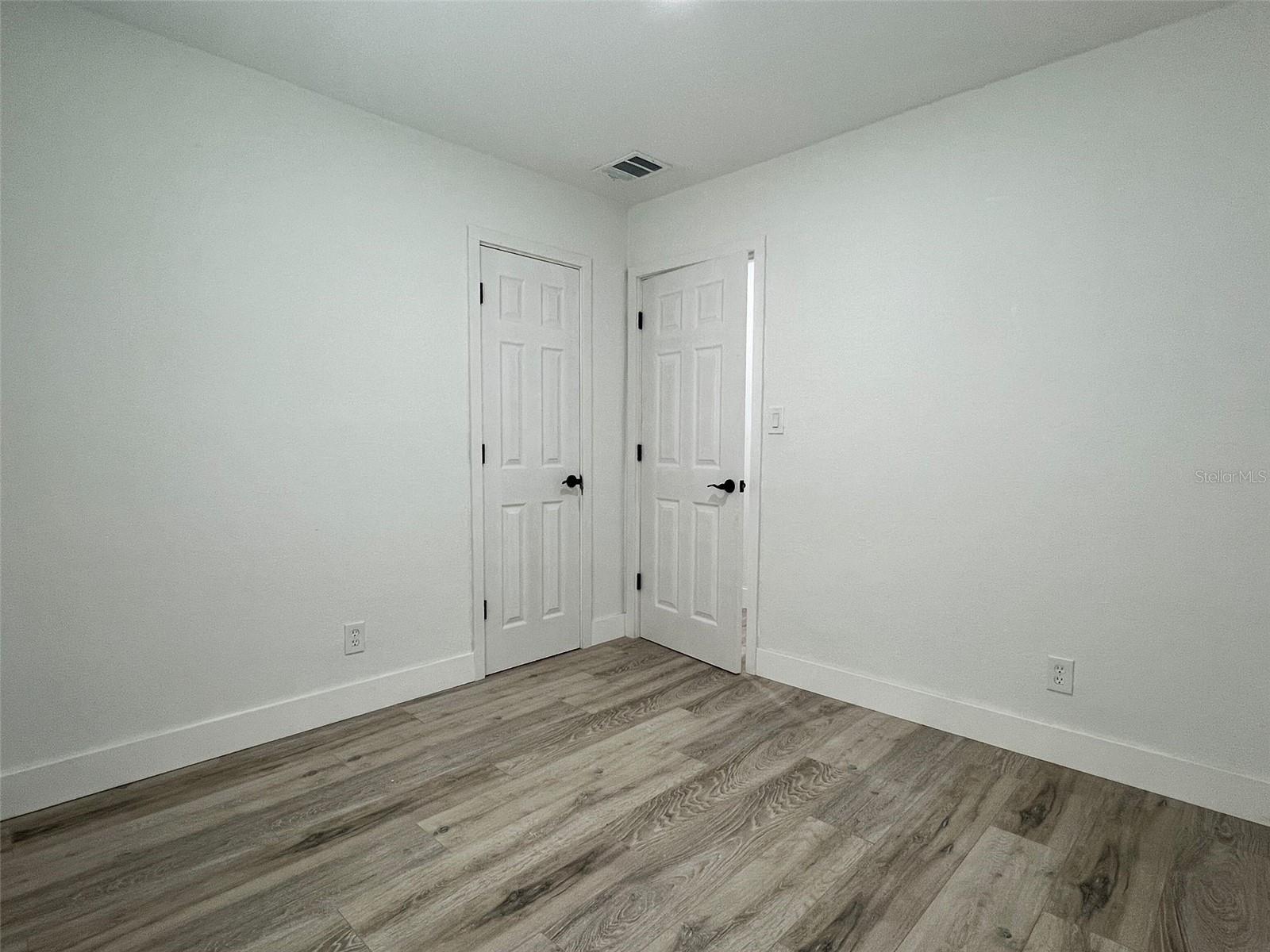 Image 14 of 15 For 4834 Ute Street