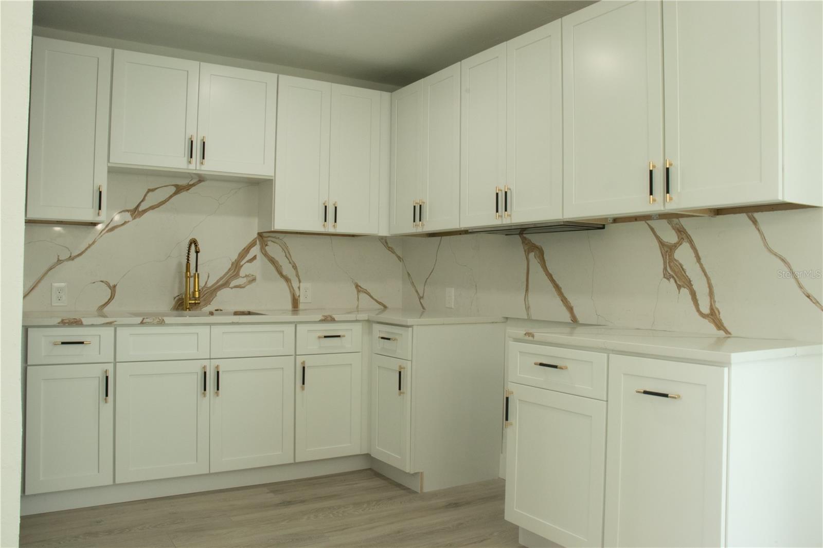 Image 7 of 15 For 4834 Ute Street