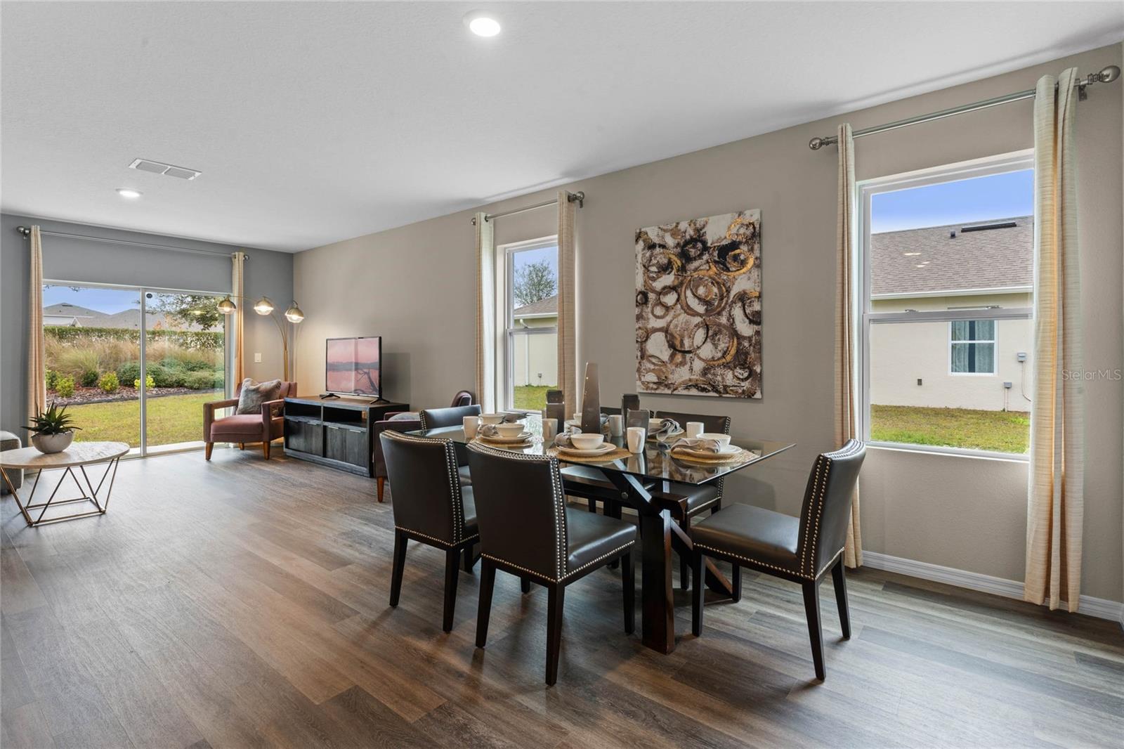 Image 5 of 60 For 2097 Walnut Creek Drive