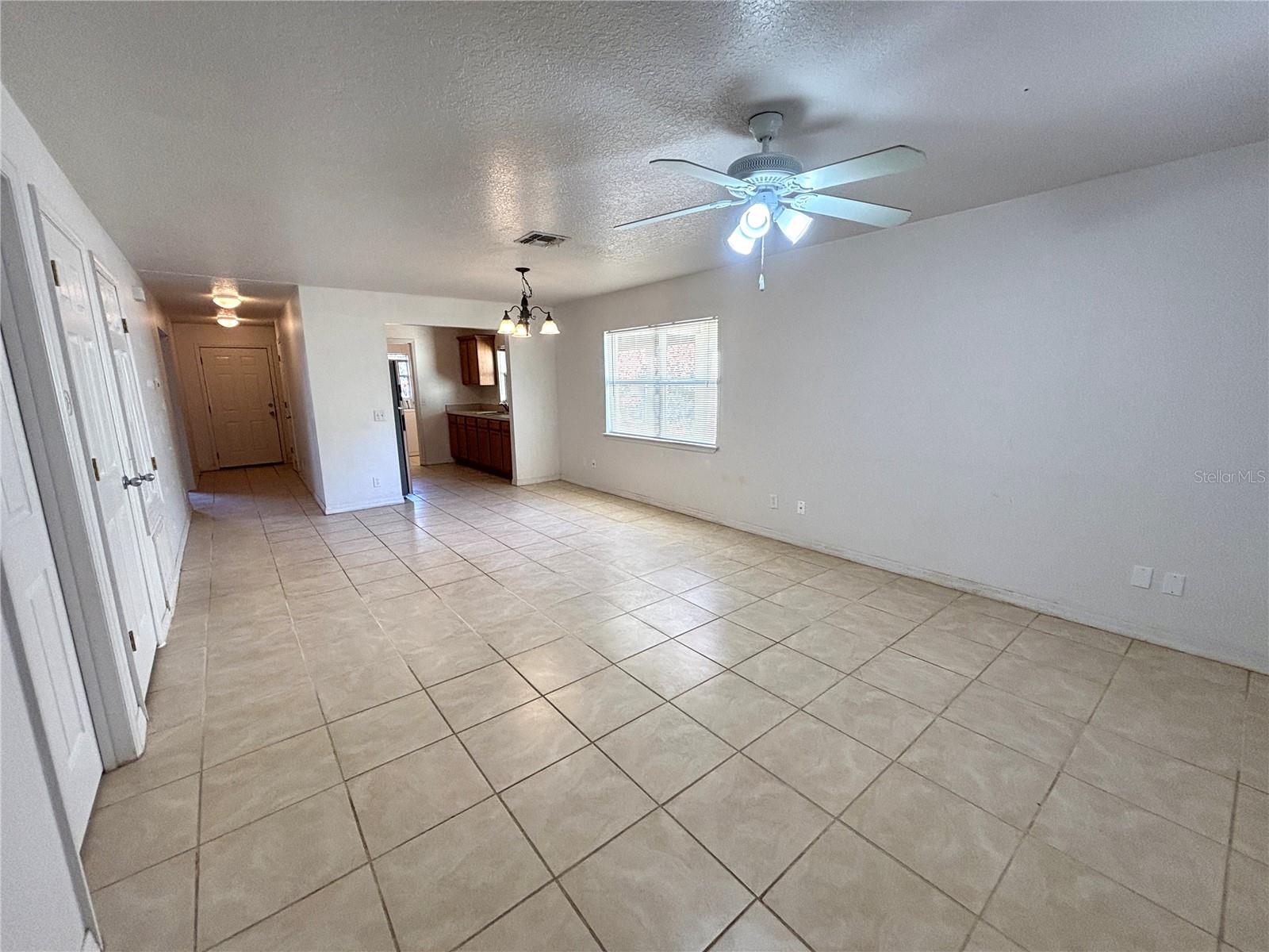 Image 4 of 18 For 531 Carlisle Avenue