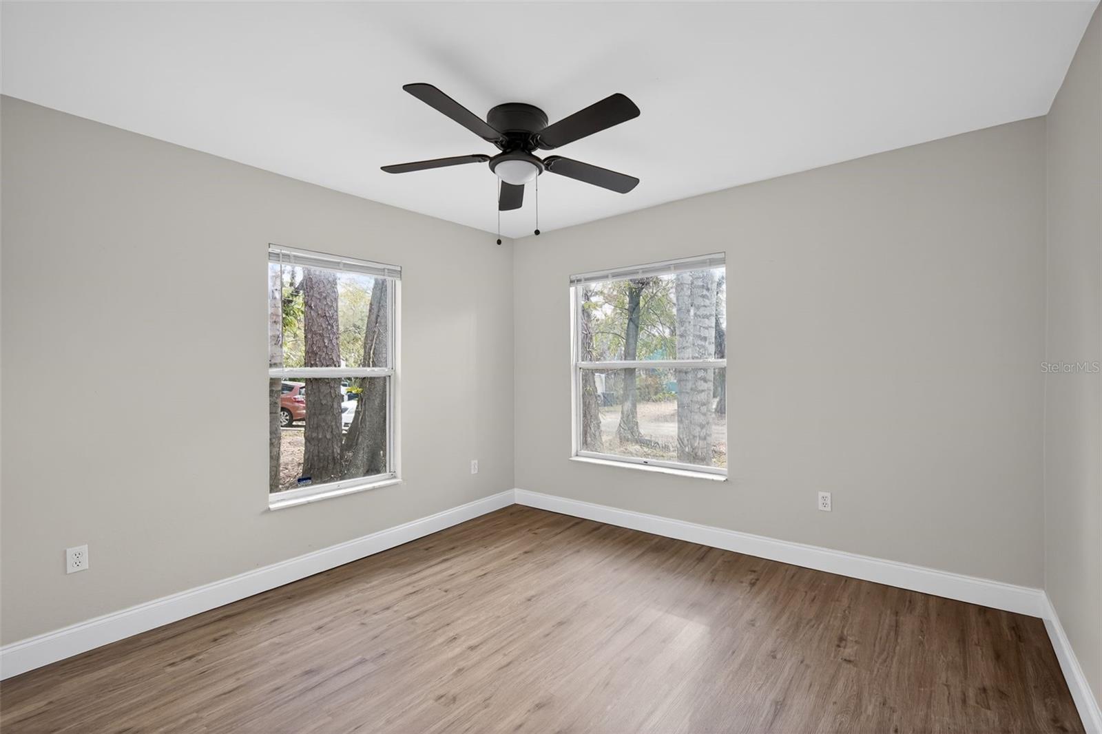 Image 14 of 28 For 1724 Mulberry Drive