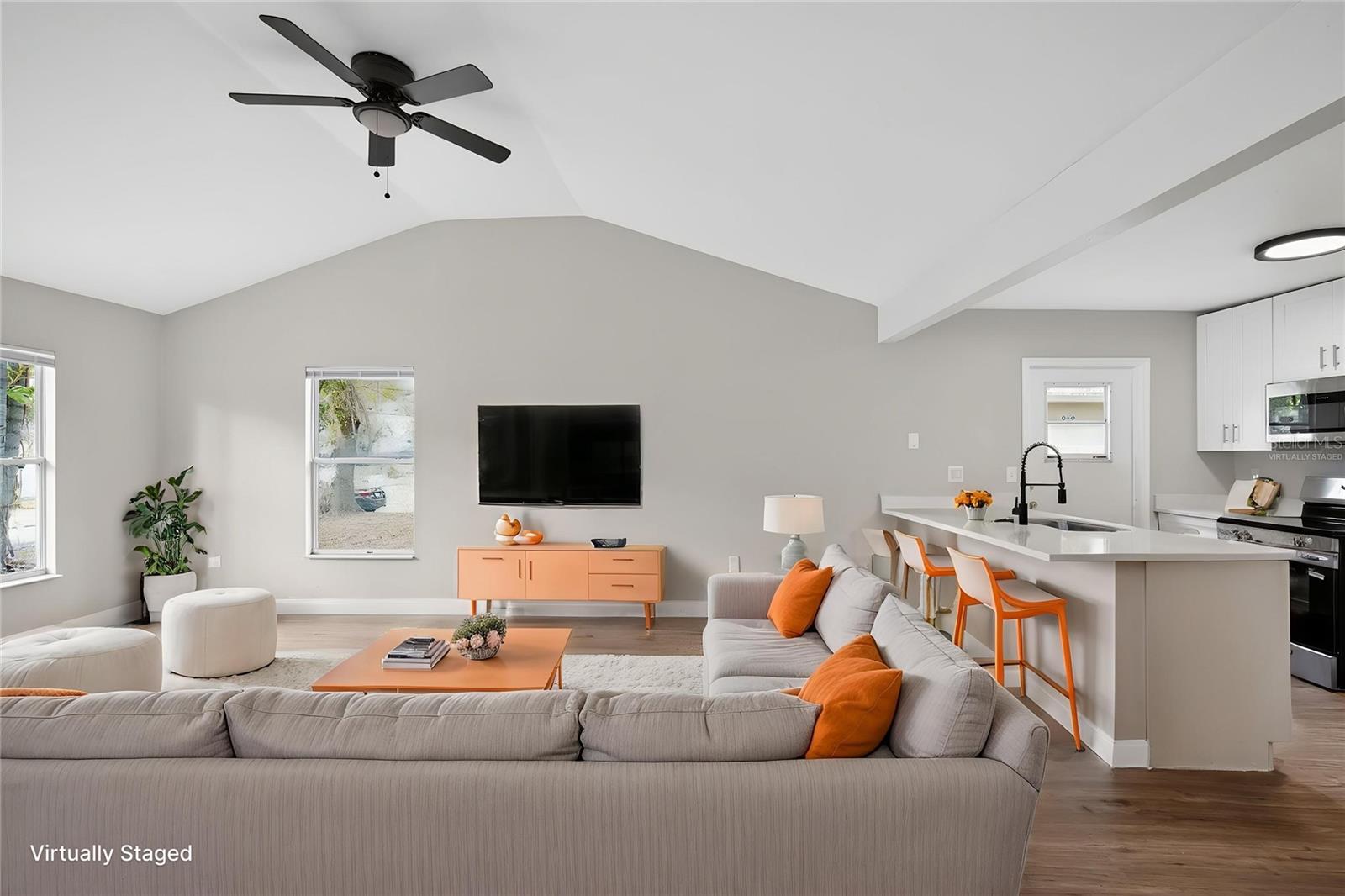 Image 4 of 28 For 1724 Mulberry Drive