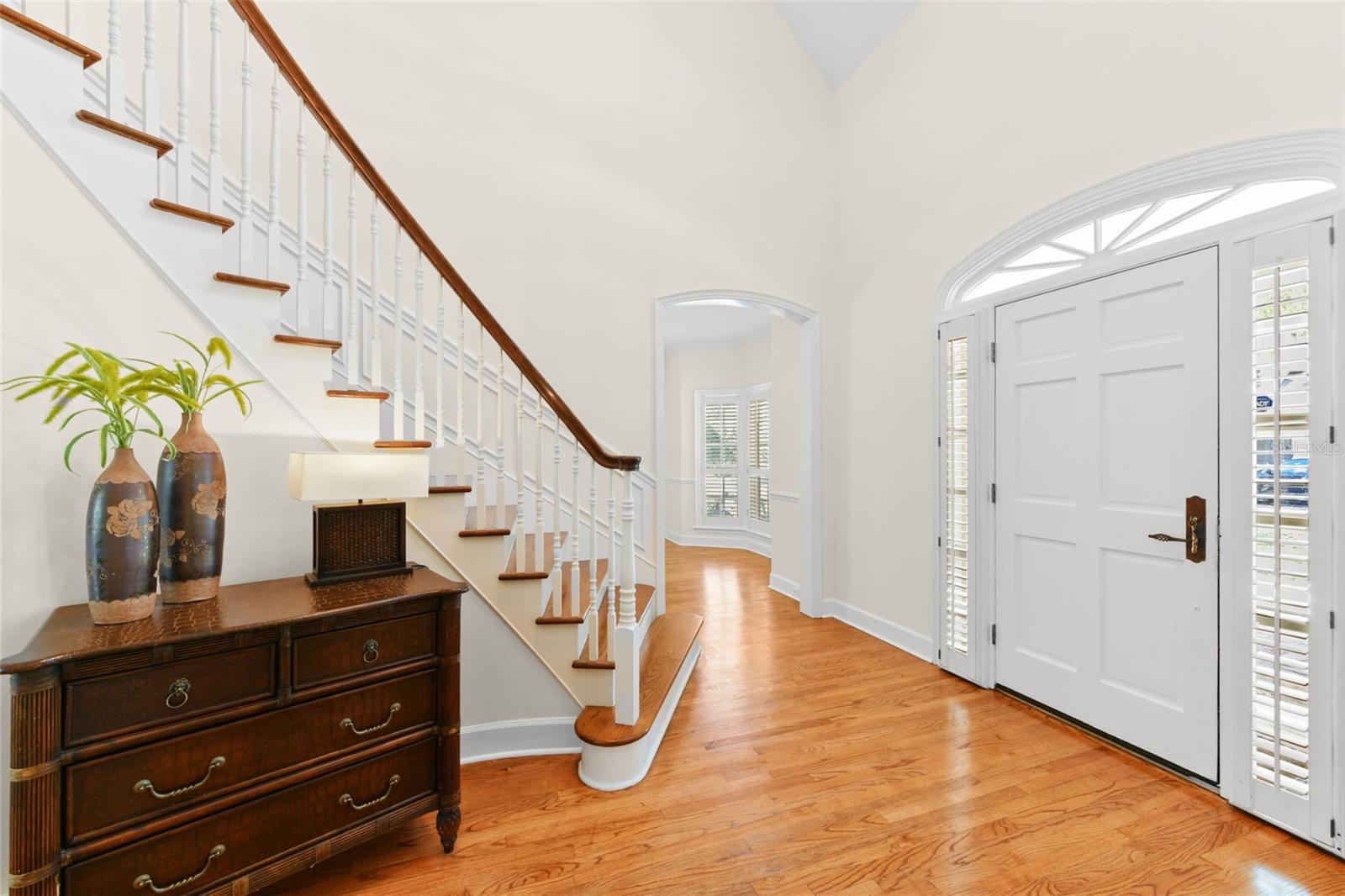 Image 12 of 89 For 1560 Woodland Avenue