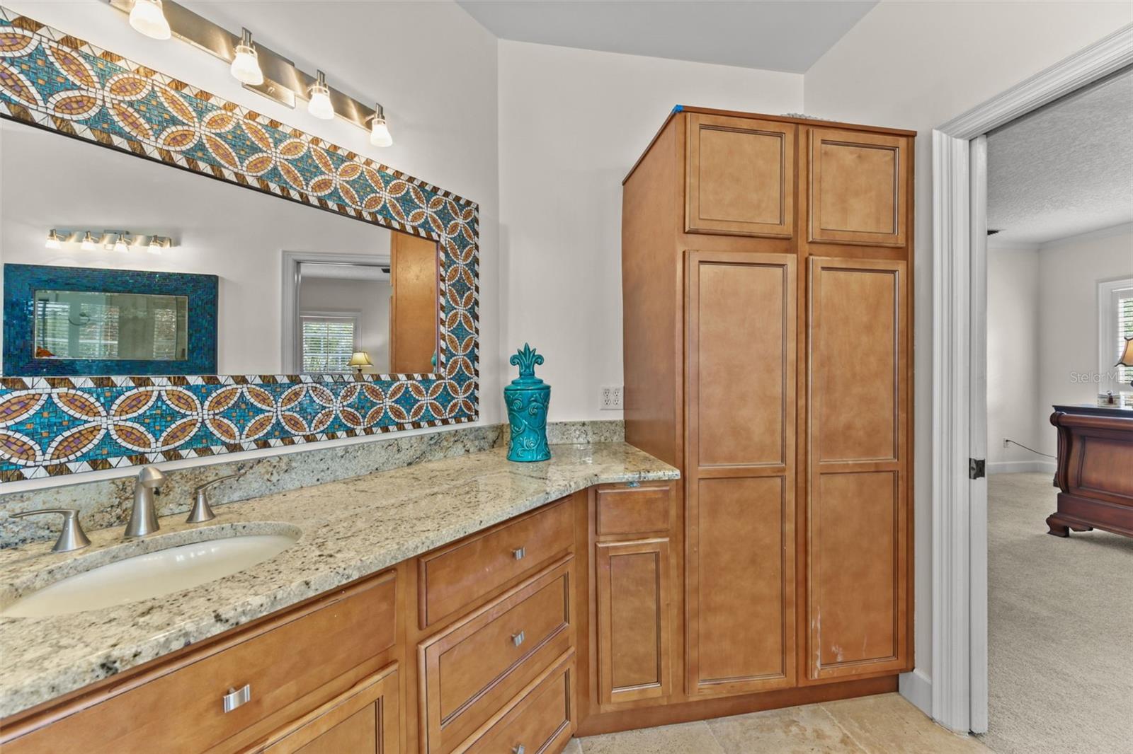 Image 56 of 89 For 1560 Woodland Avenue