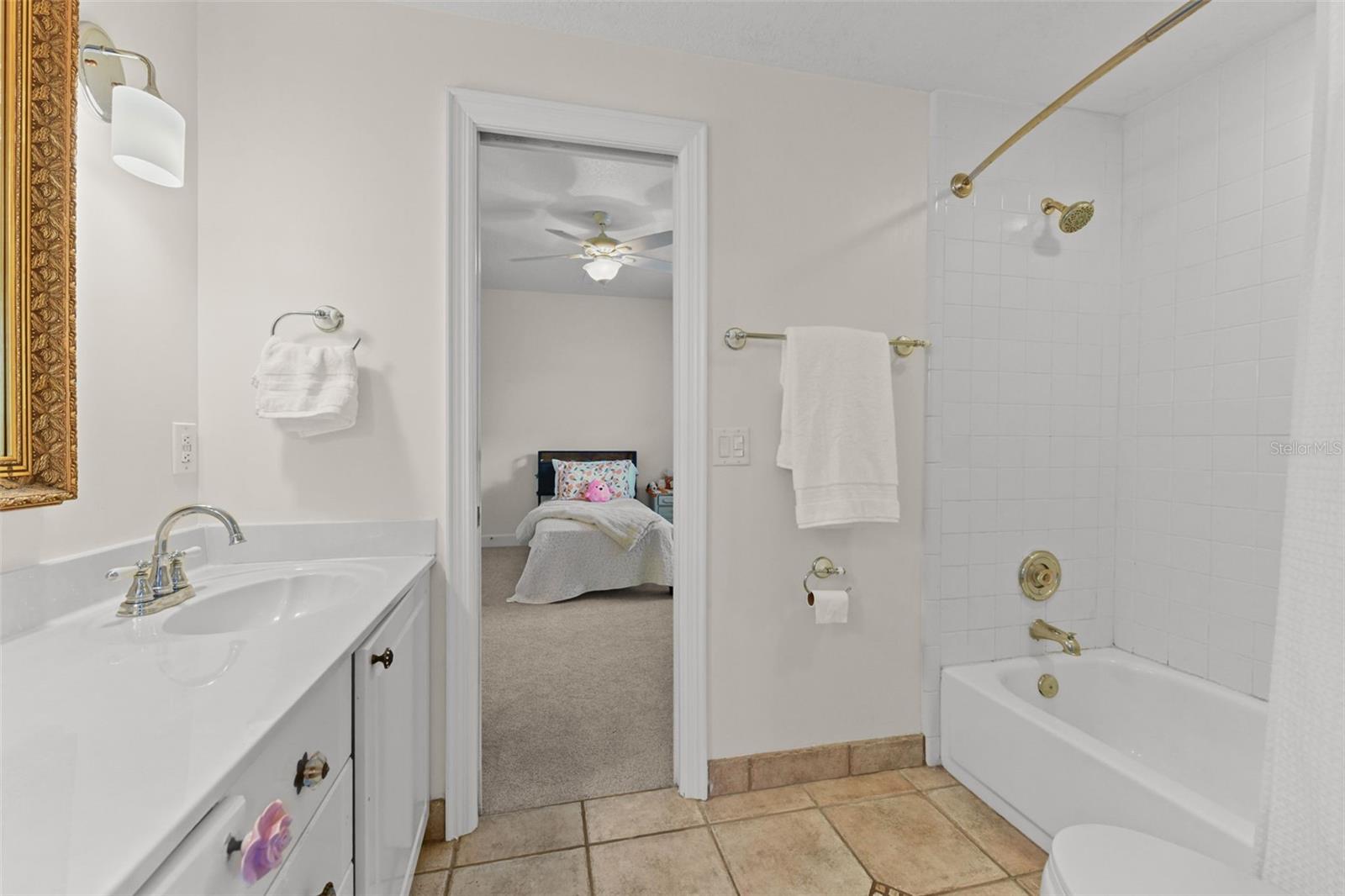 Image 64 of 89 For 1560 Woodland Avenue