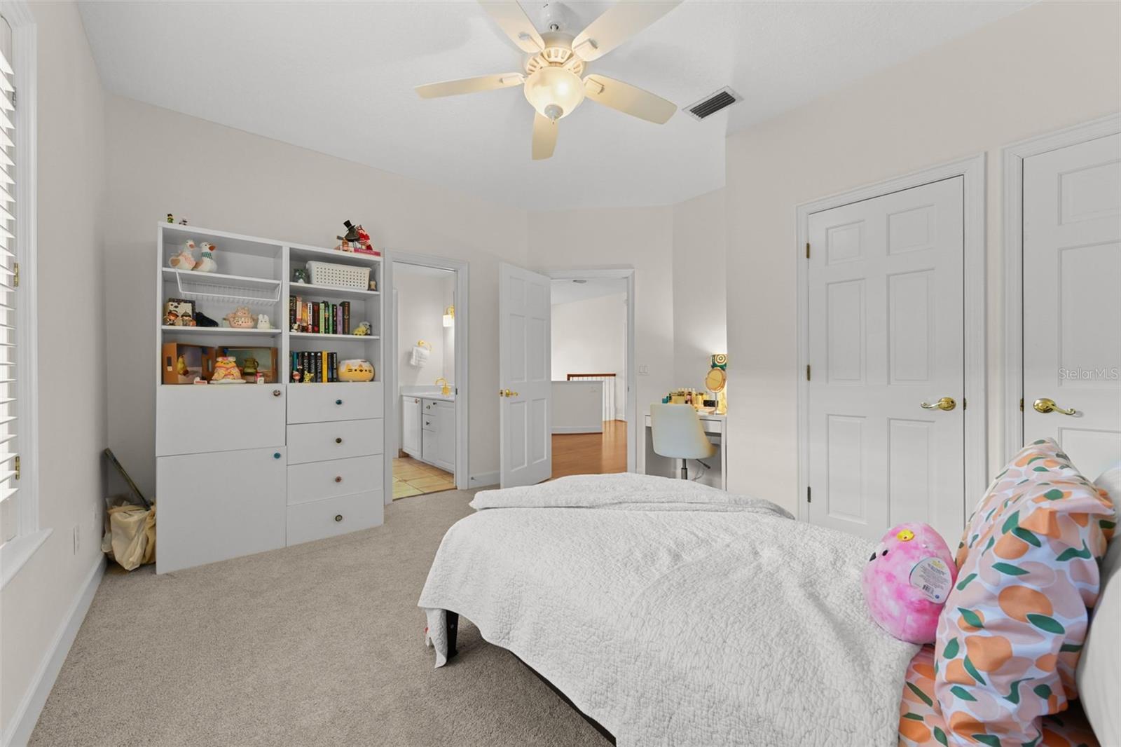 Image 65 of 89 For 1560 Woodland Avenue