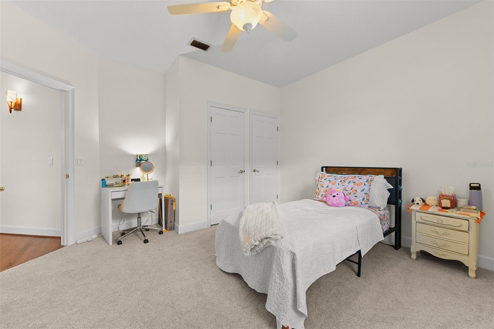 Image 66 of 89 For 1560 Woodland Avenue