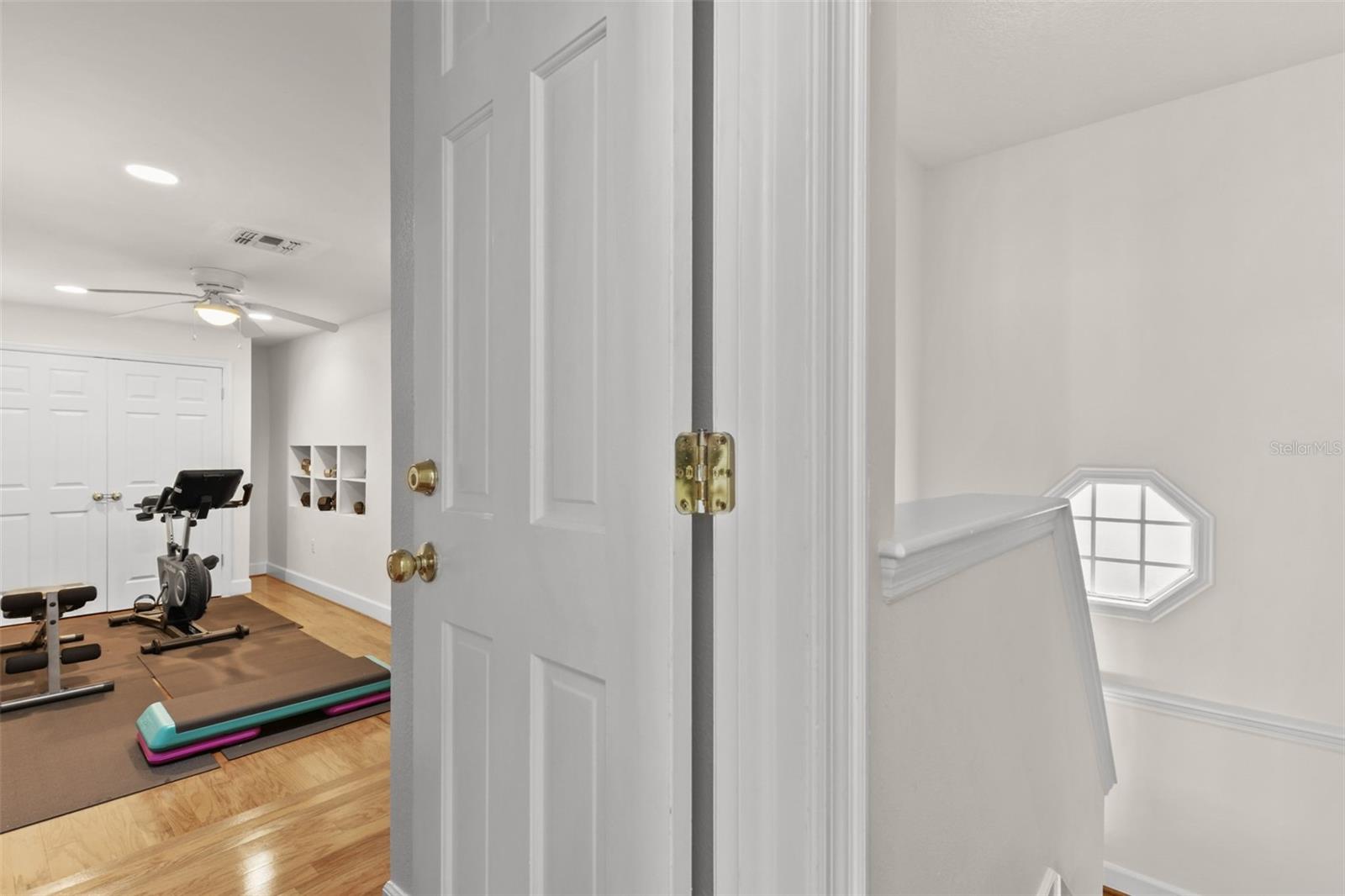 Image 67 of 89 For 1560 Woodland Avenue