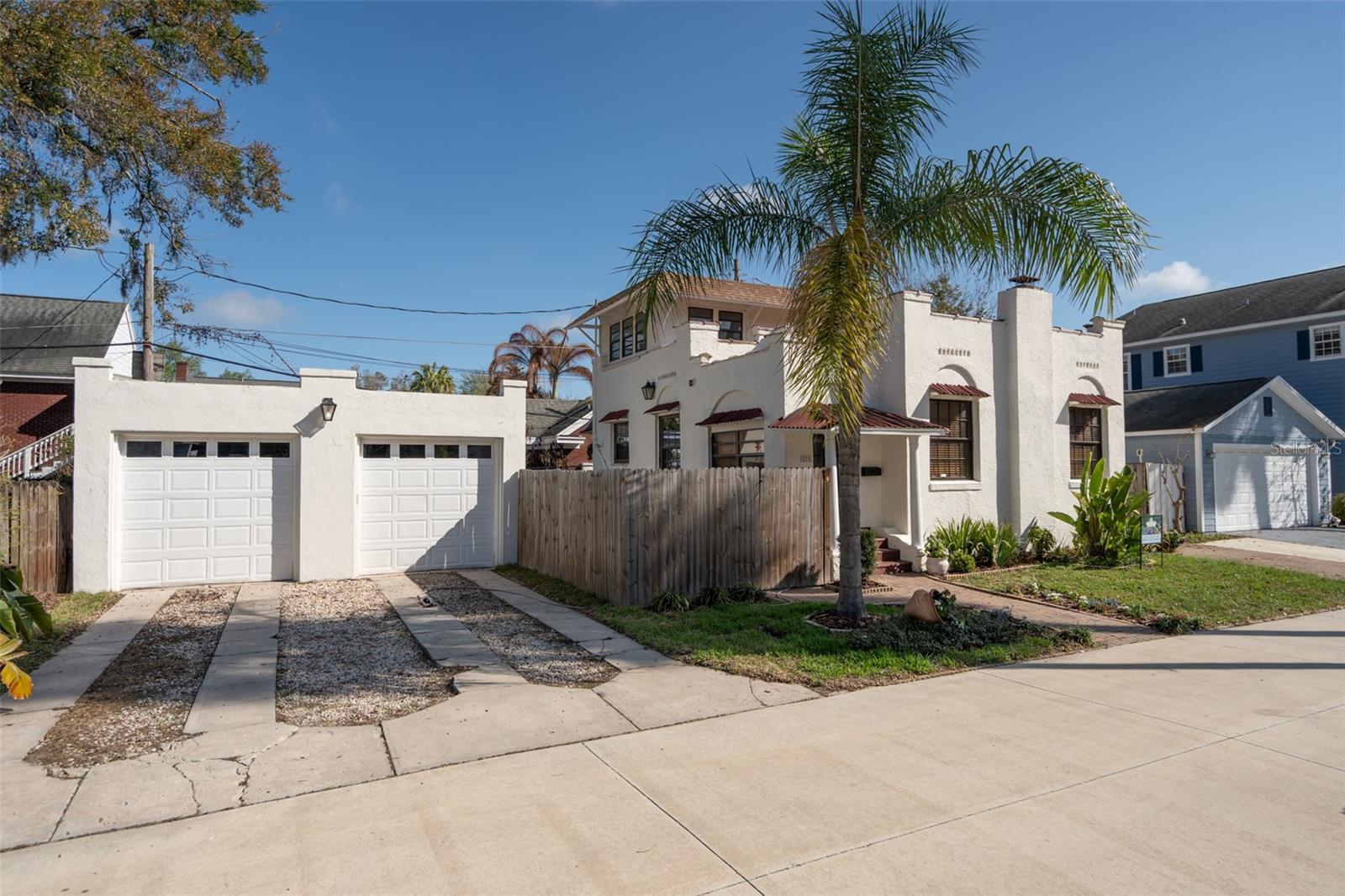 Image 26 of 43 For 225 Hibiscus Court